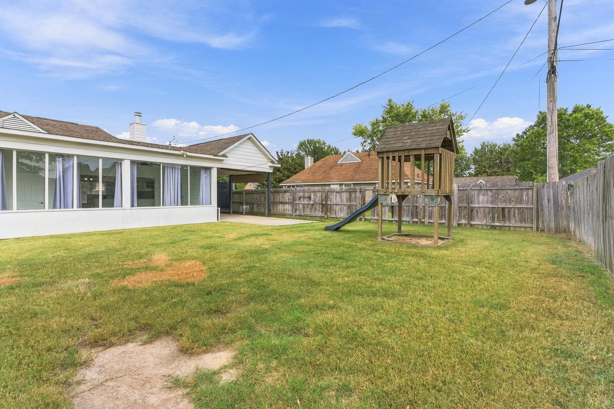 7893 Collins Wood Cv Property Photo 18