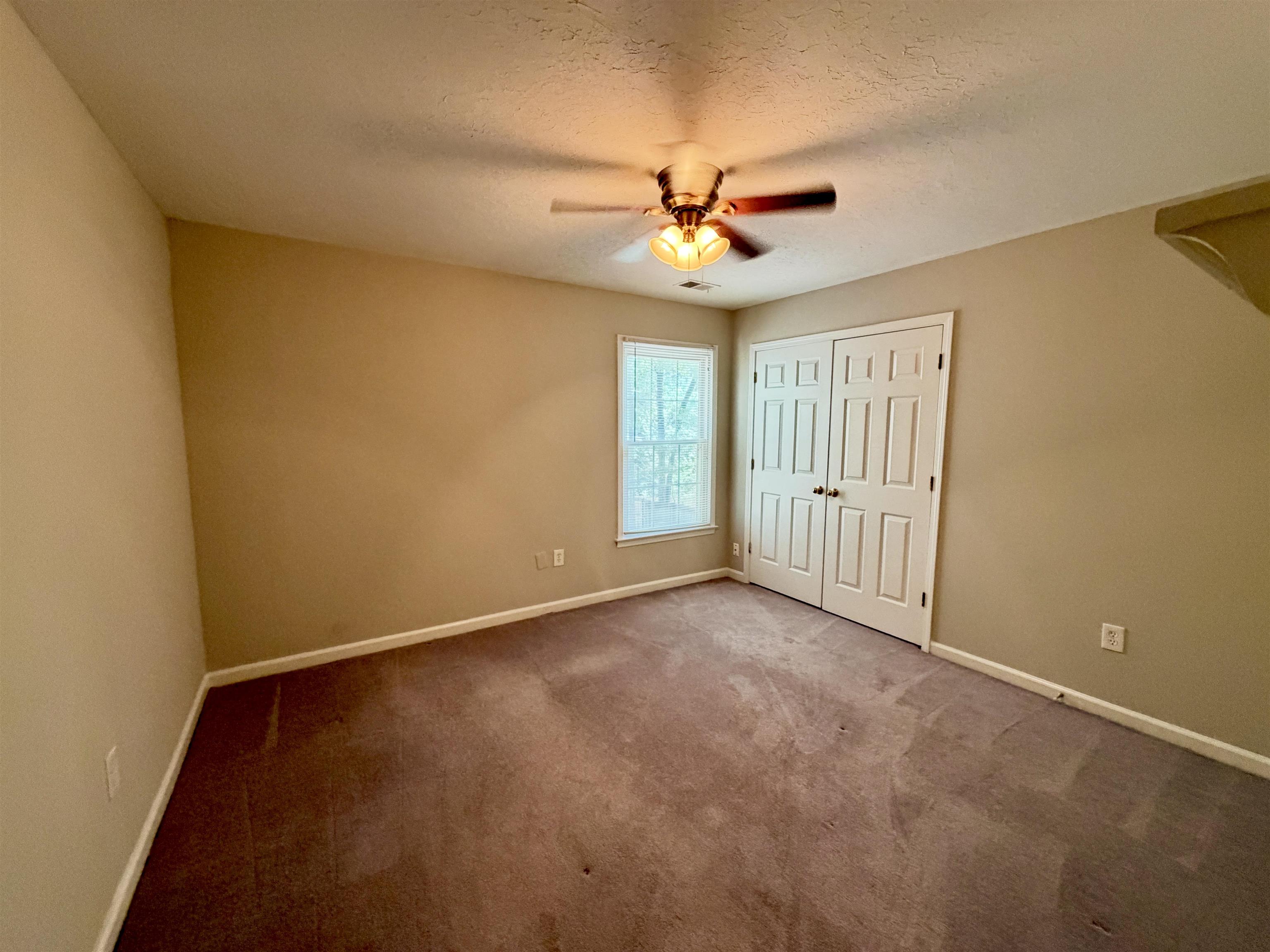 344 Locust Grove Dr Property Photo 23