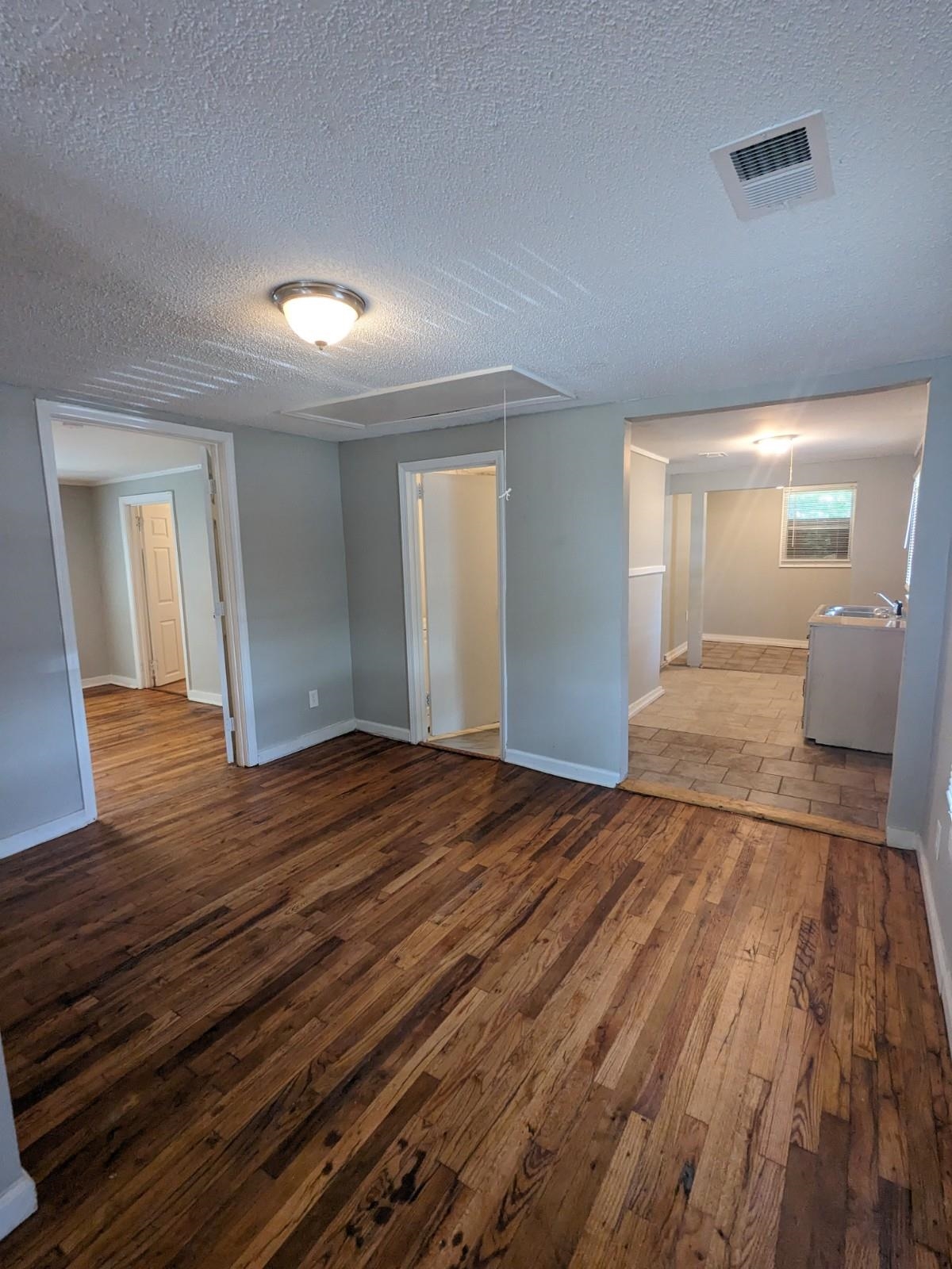 1556 Cane Ave Property Photo 8