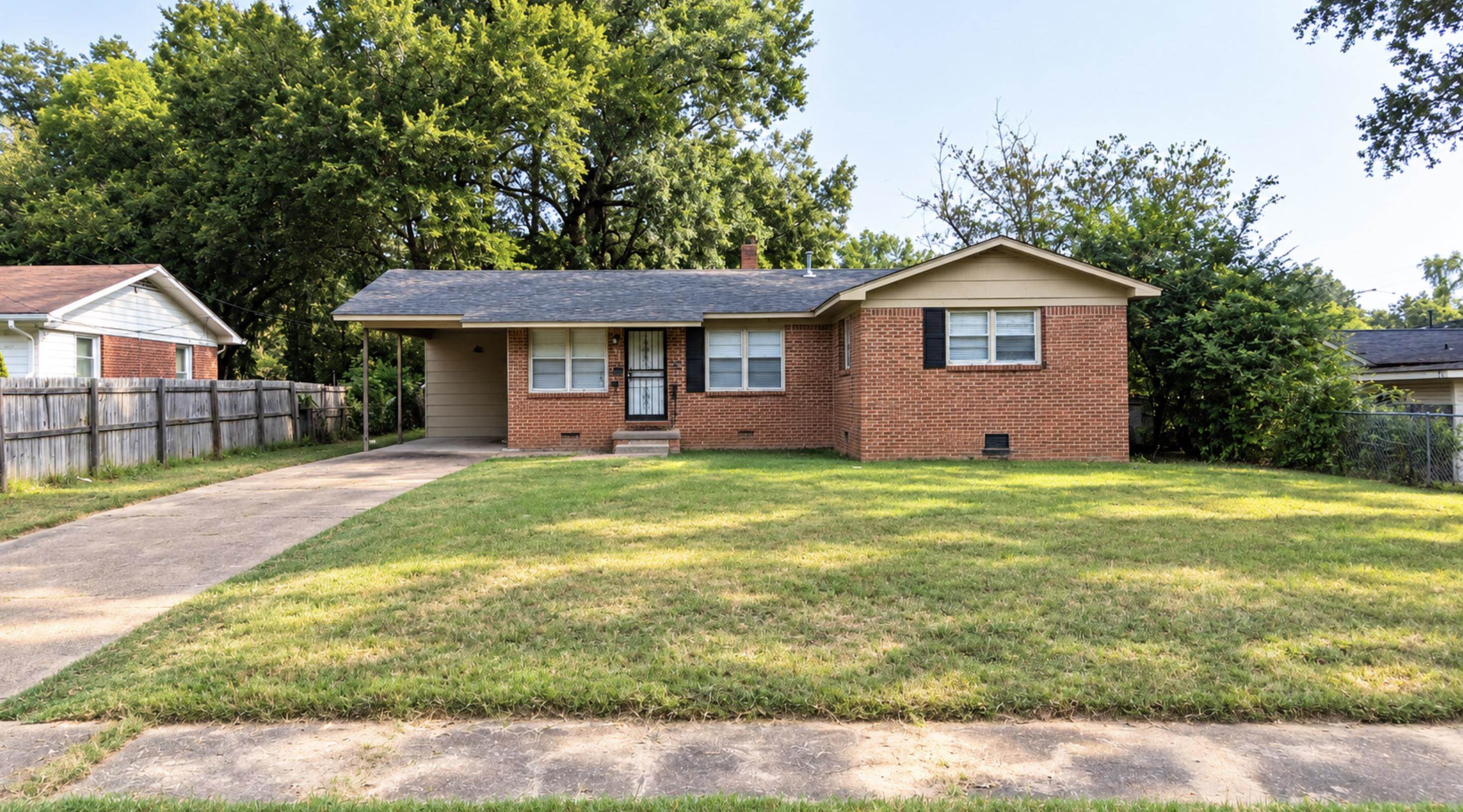 3716 W W Donna Dr Property Photo 1