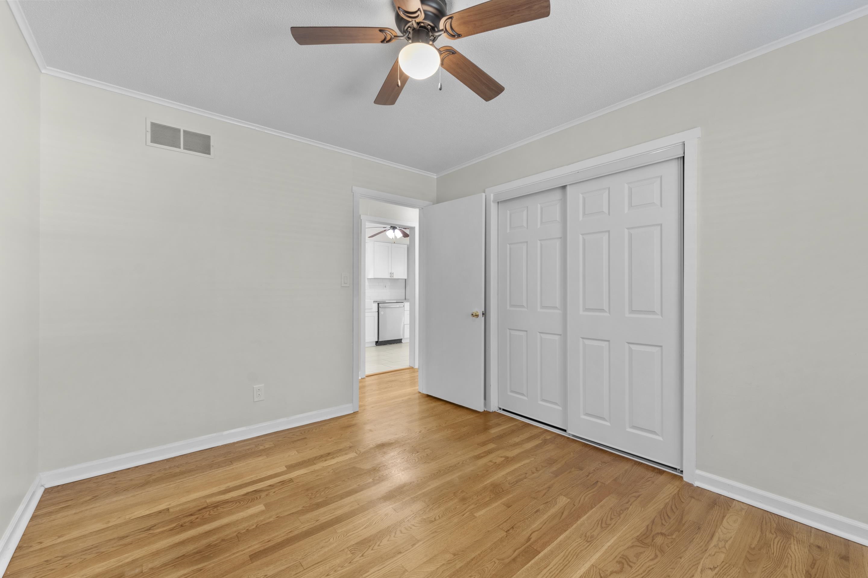 110 Old Main St Property Photo 17