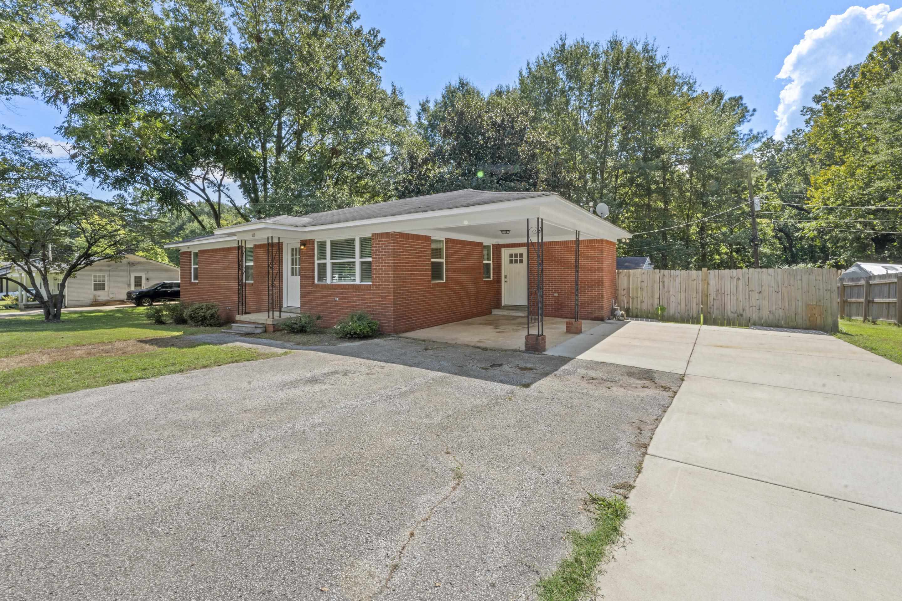 110 Old Main St Property Photo 26