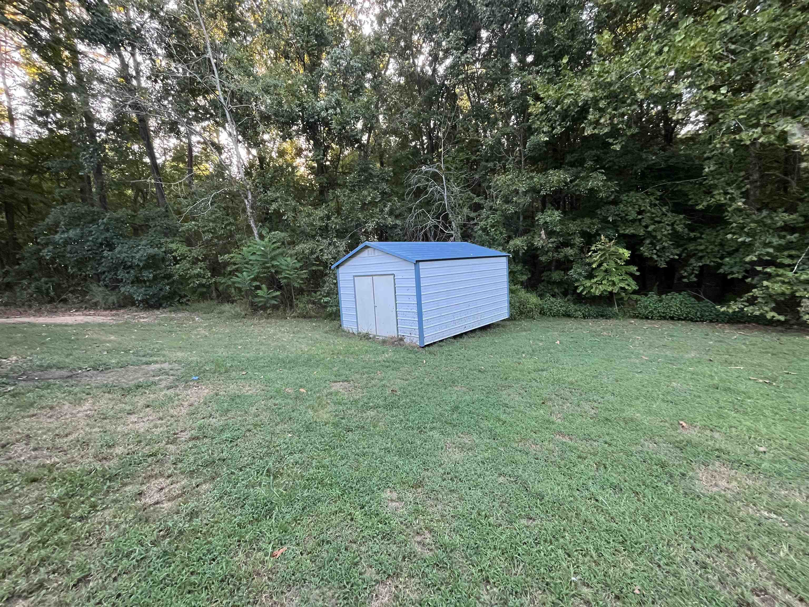 1685 Turner Rd Property Photo 3