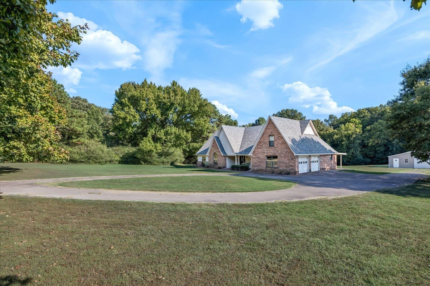 9485 Pleasant Ridge Rd Property Photo 3
