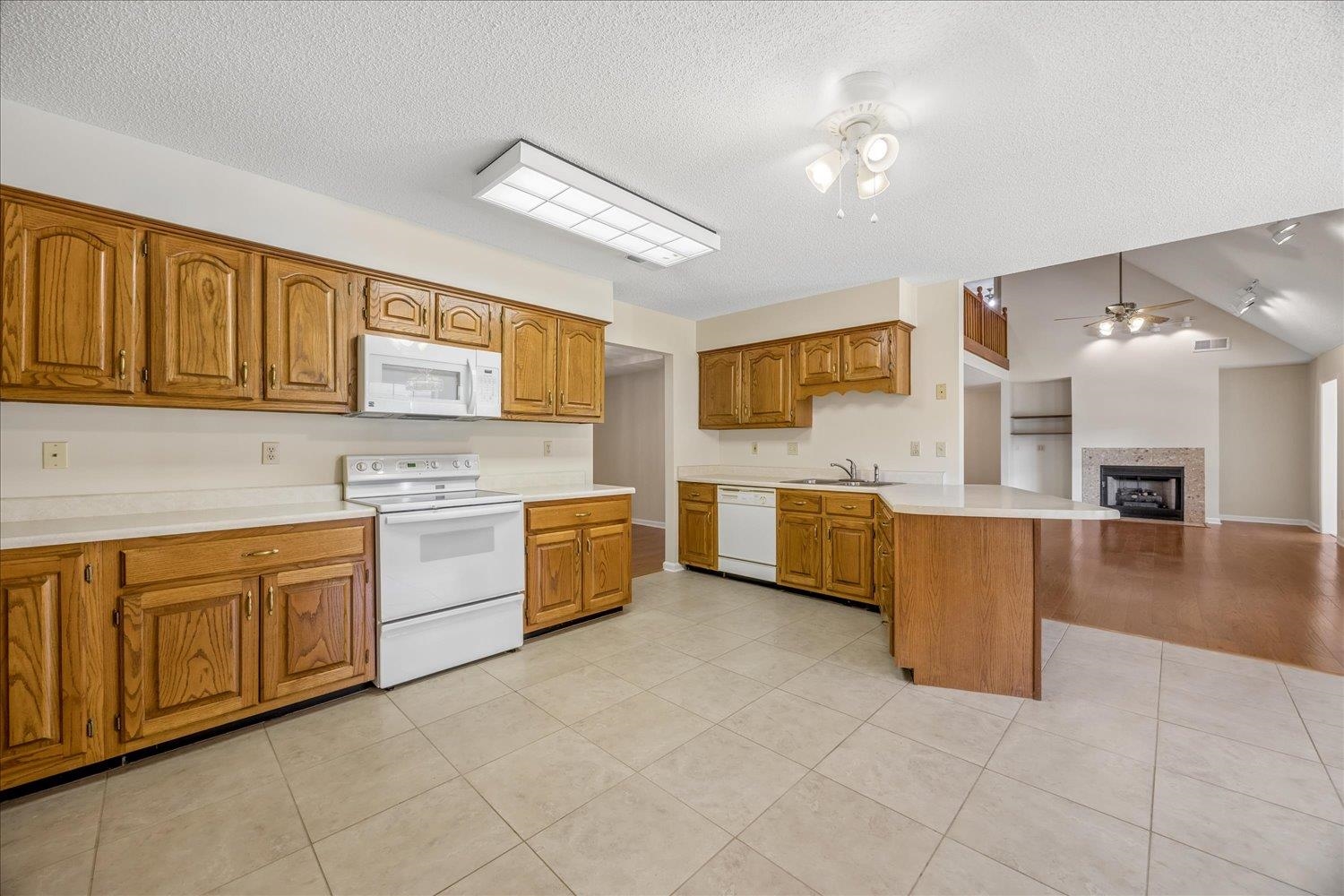 9485 Pleasant Ridge Rd Property Photo 13
