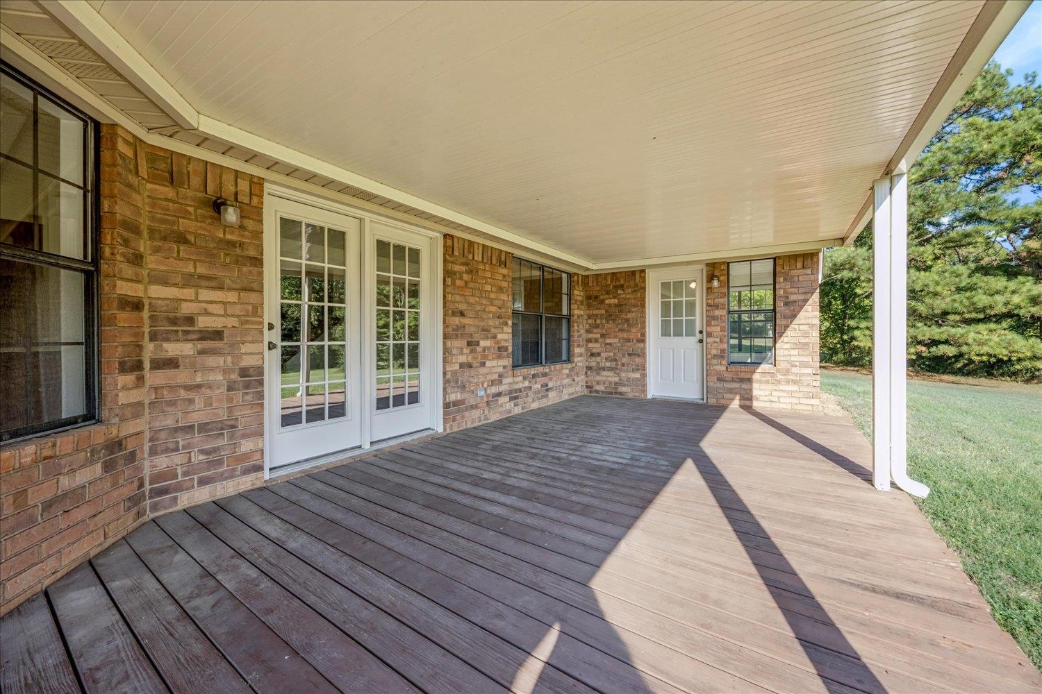 9485 Pleasant Ridge Rd Property Photo 33