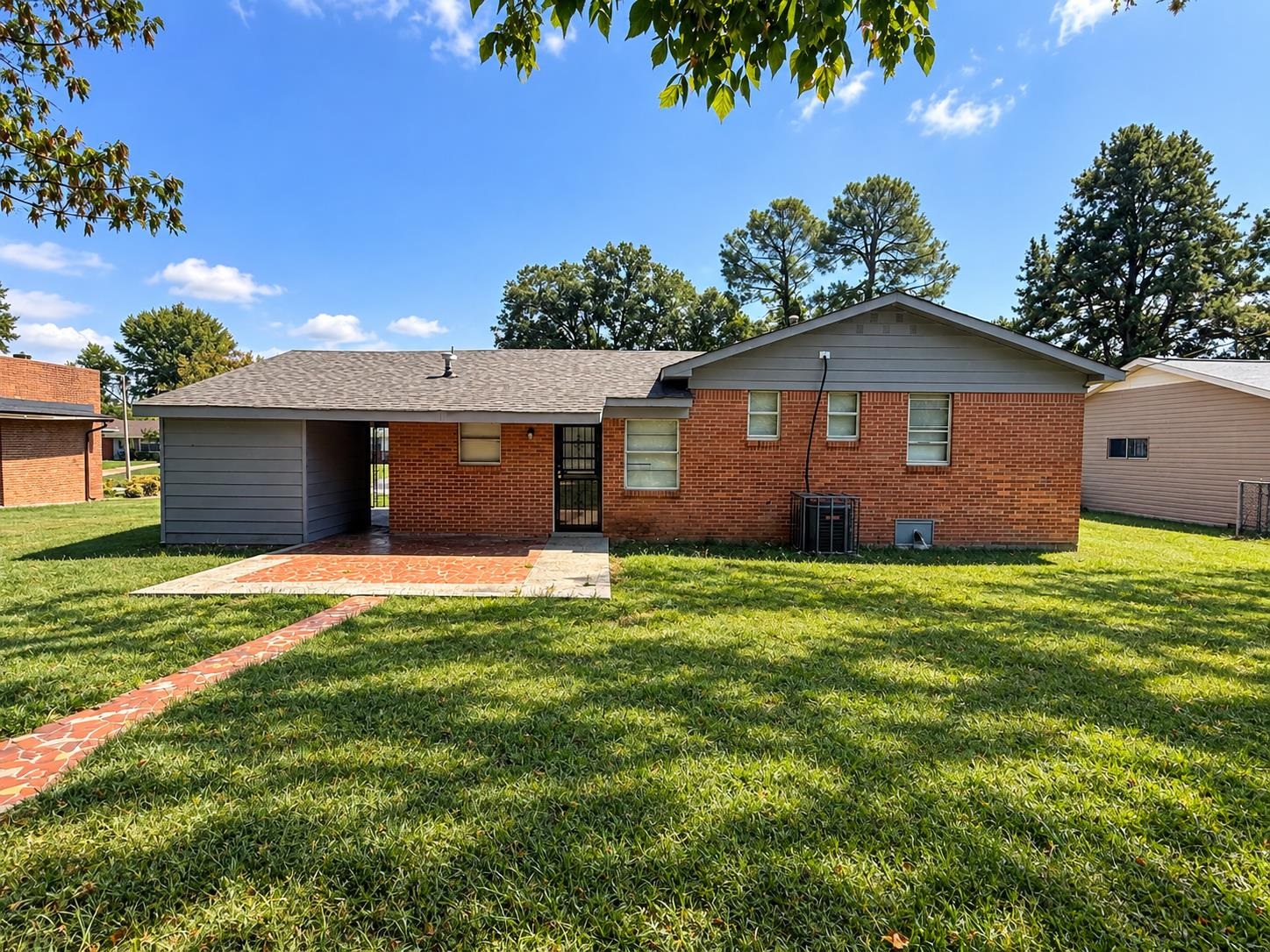 4887 Peace St Property Photo 17