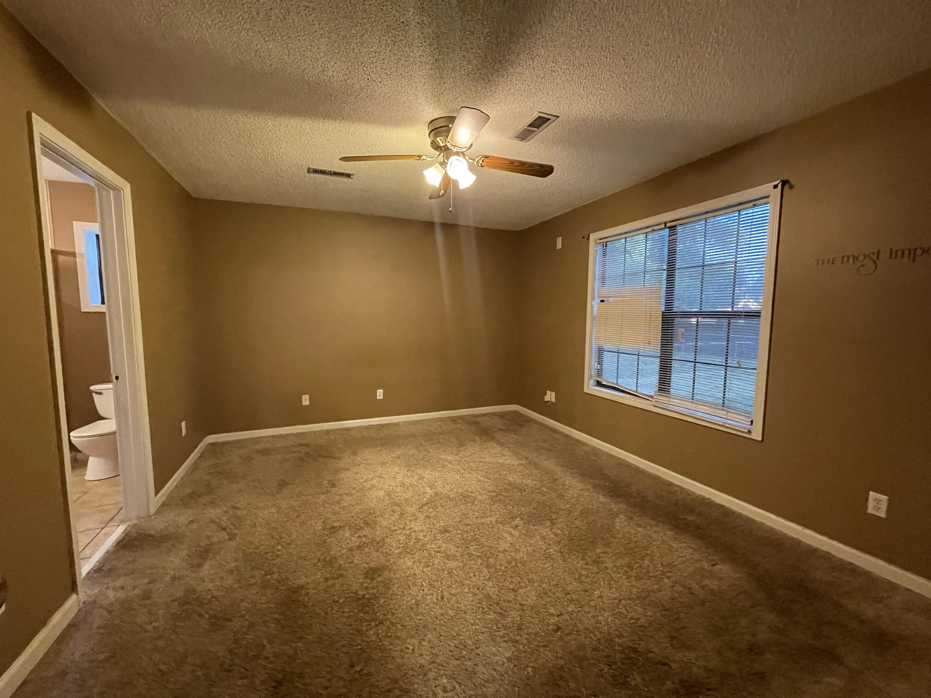 4663 S Doris Cir S Property Photo 6