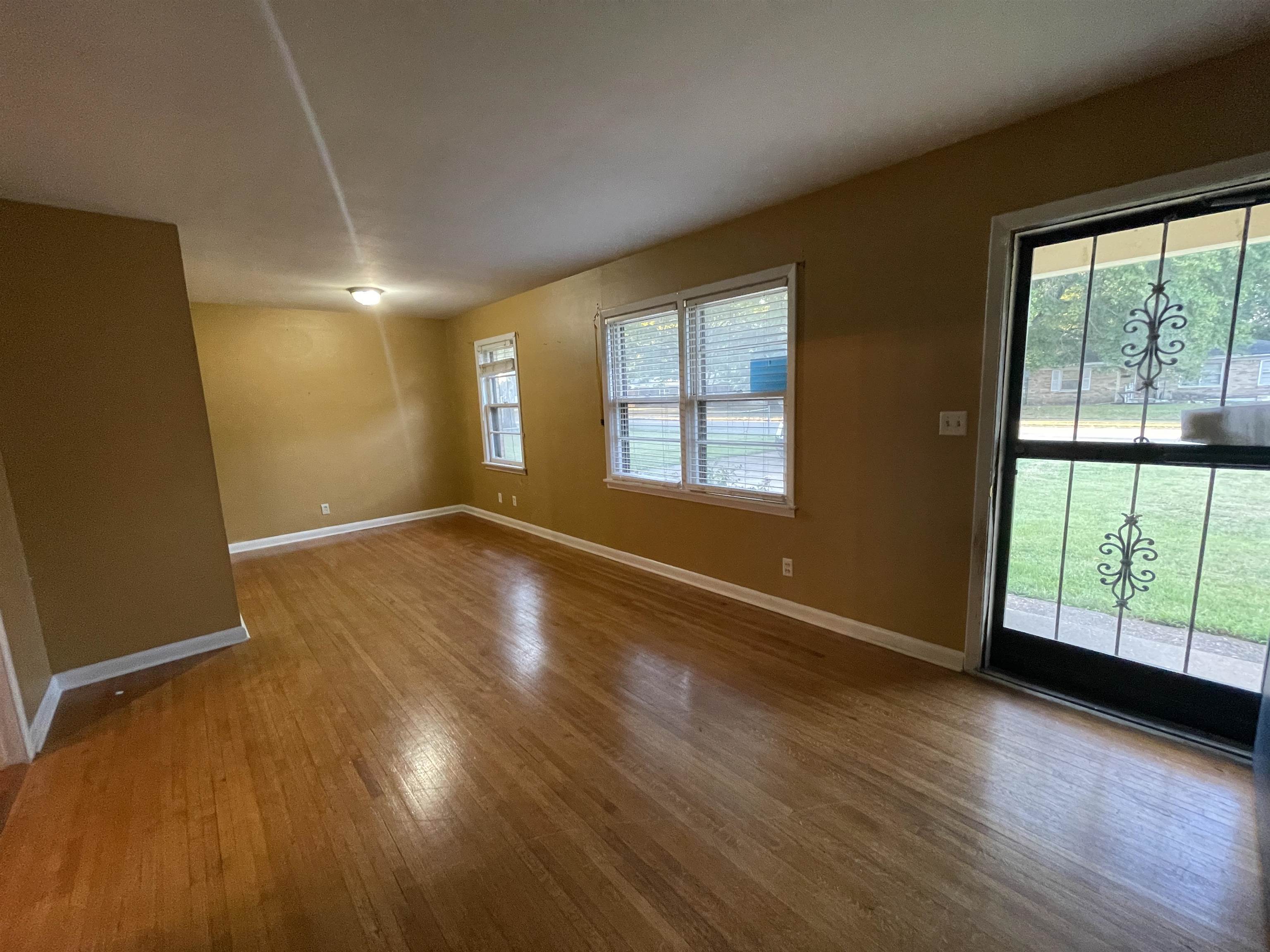 4663 S Doris Cir S Property Photo 12
