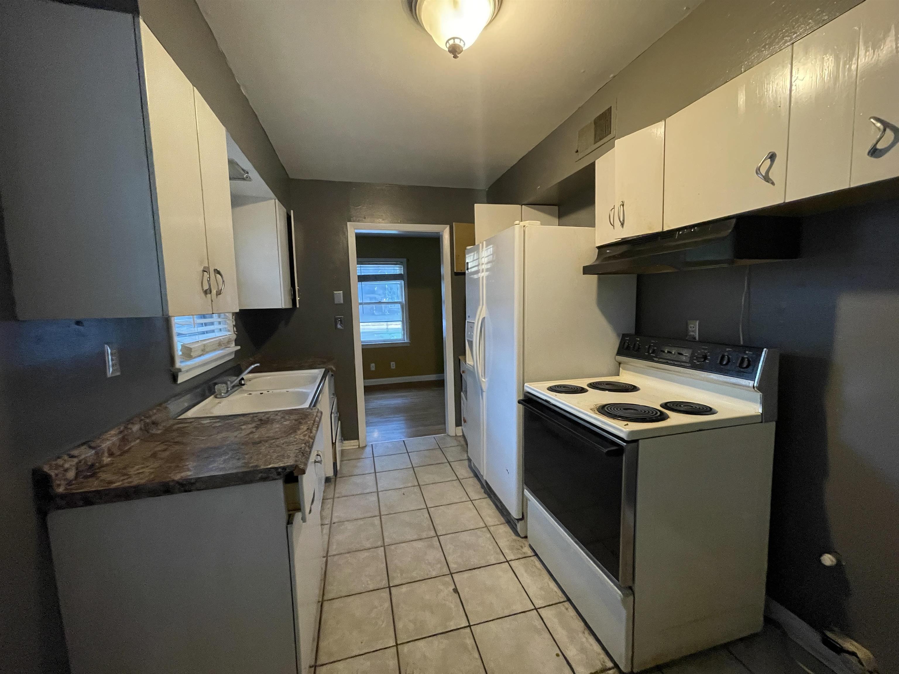4663 S Doris Cir S Property Photo 14