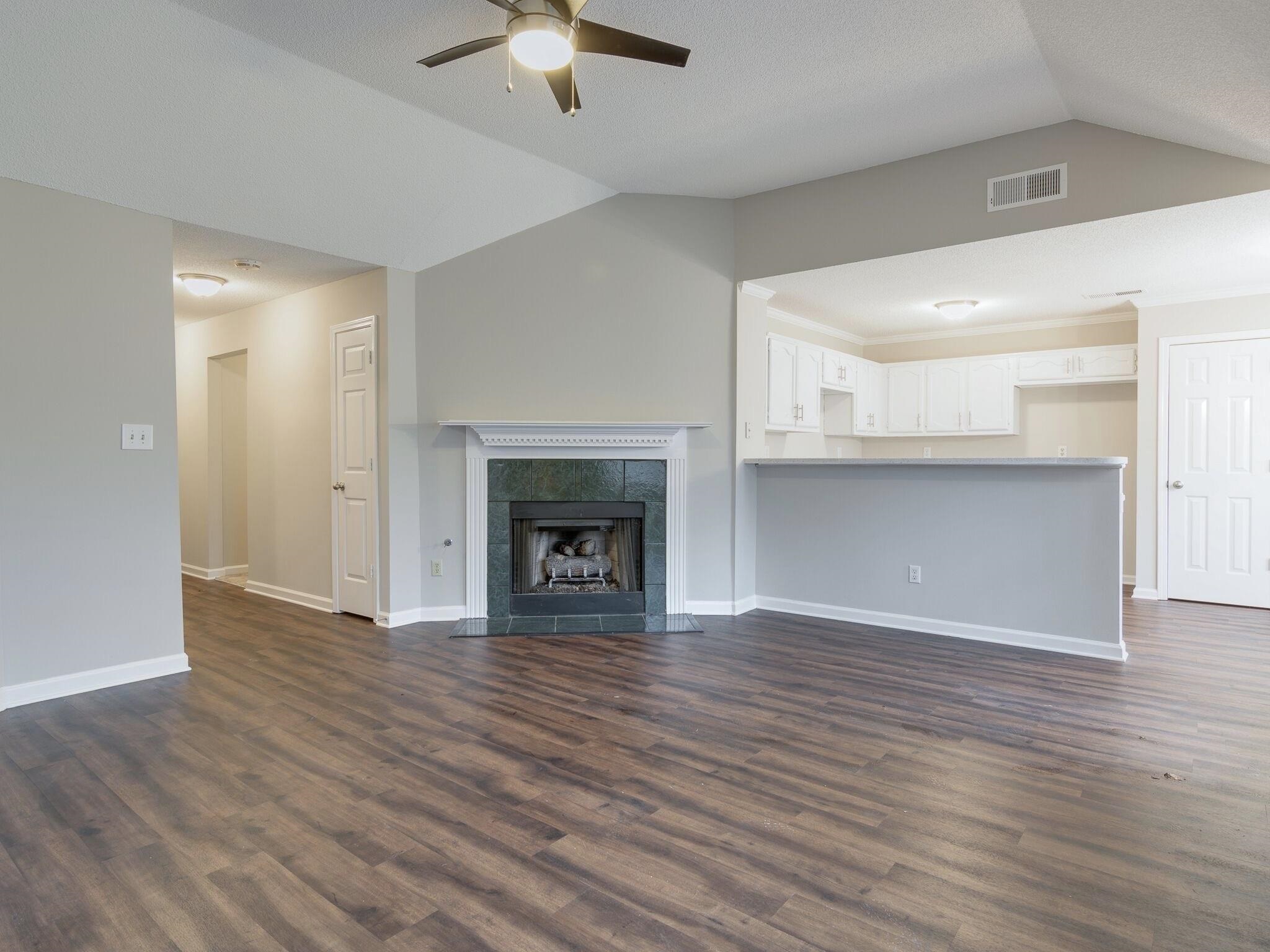 8955 Fulton Ln Property Photo 2