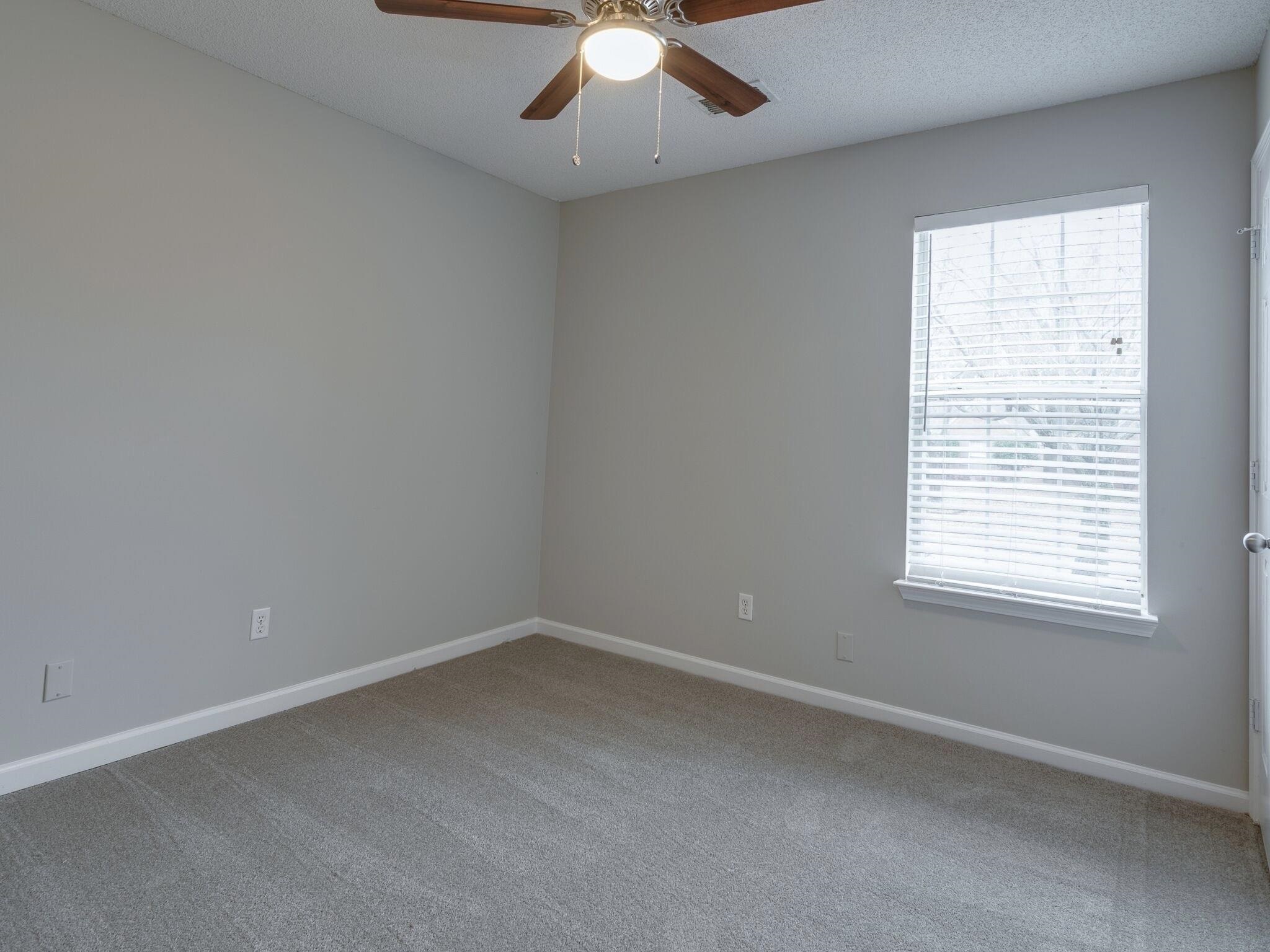 8955 Fulton Ln Property Photo 8