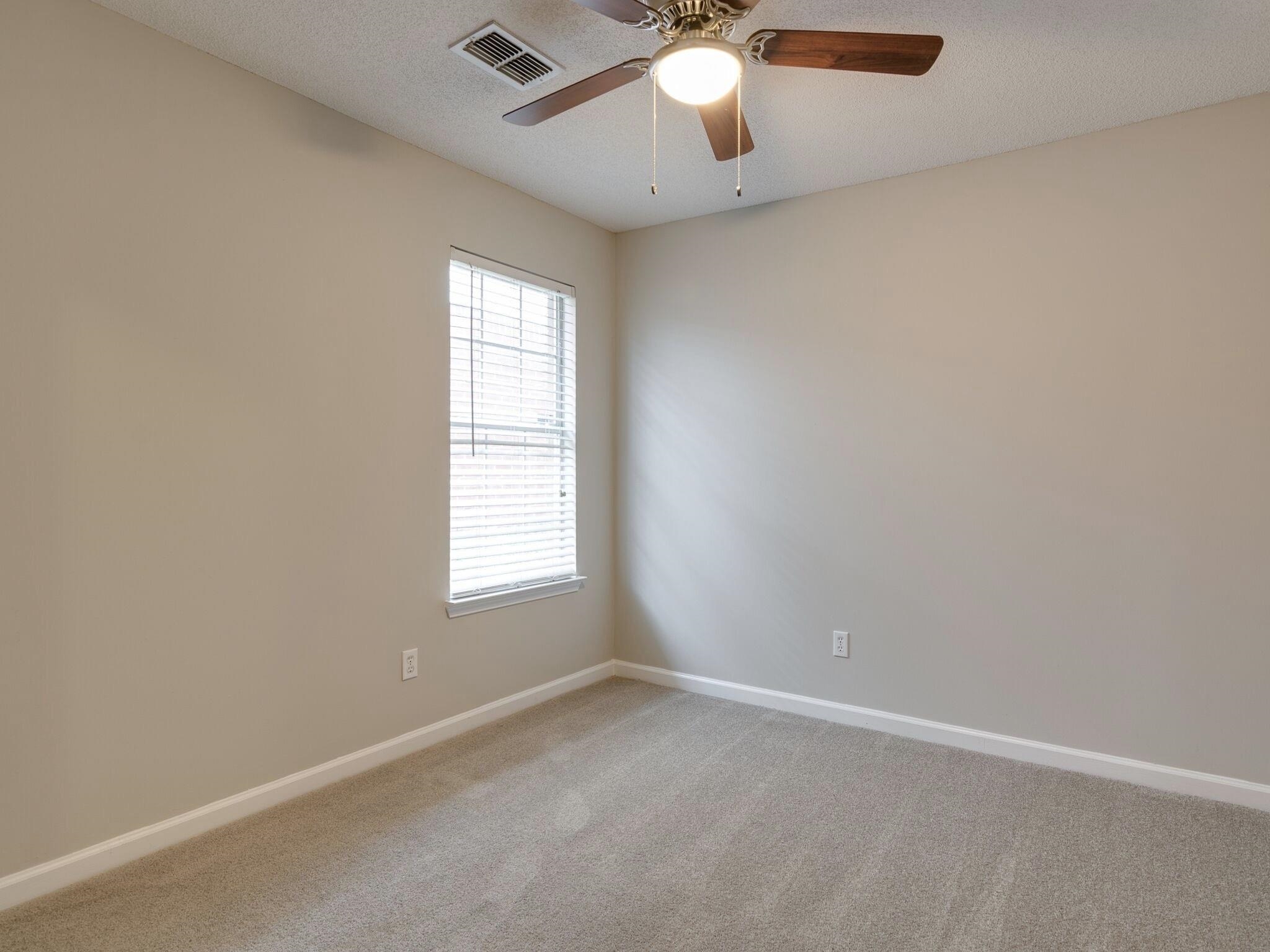 8955 Fulton Ln Property Photo 10