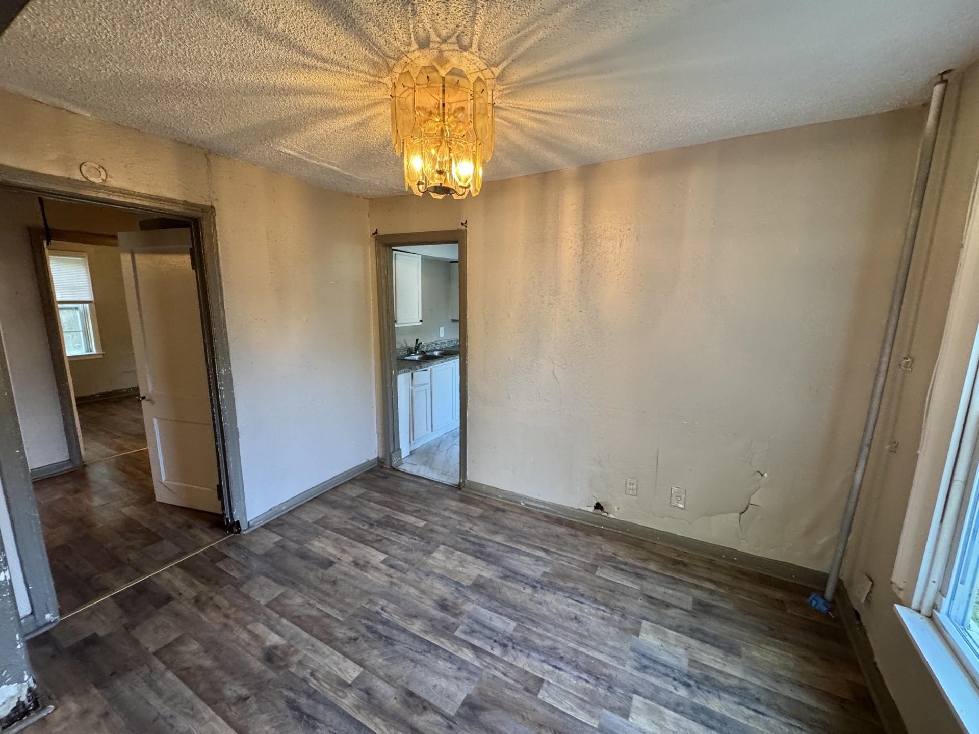 1862 Shadowlawn Blvd Property Photo 3