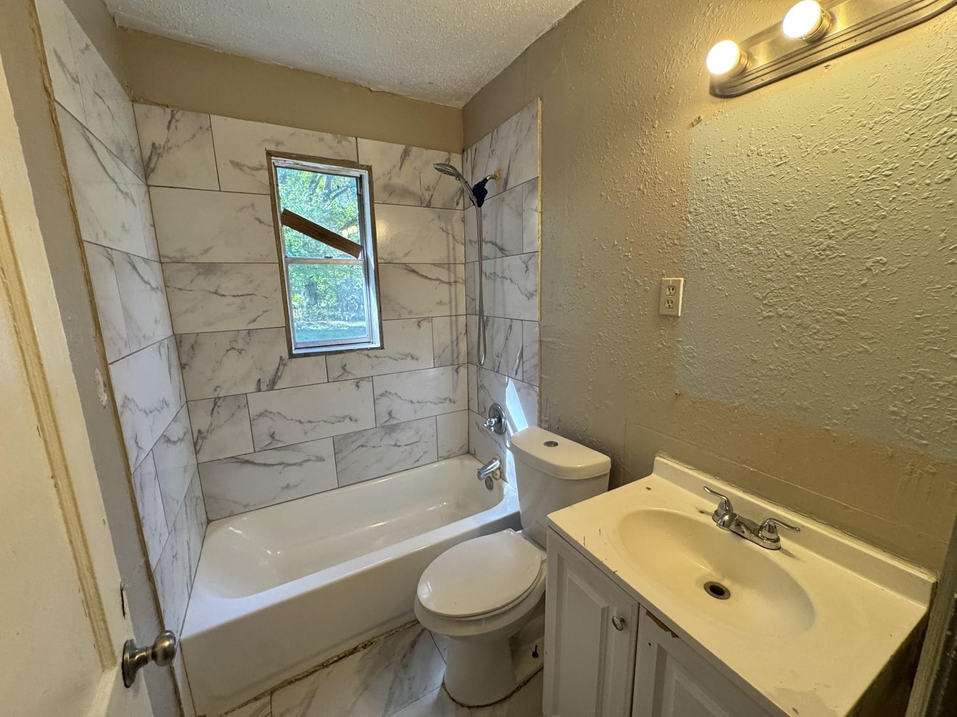1862 Shadowlawn Blvd Property Photo 8