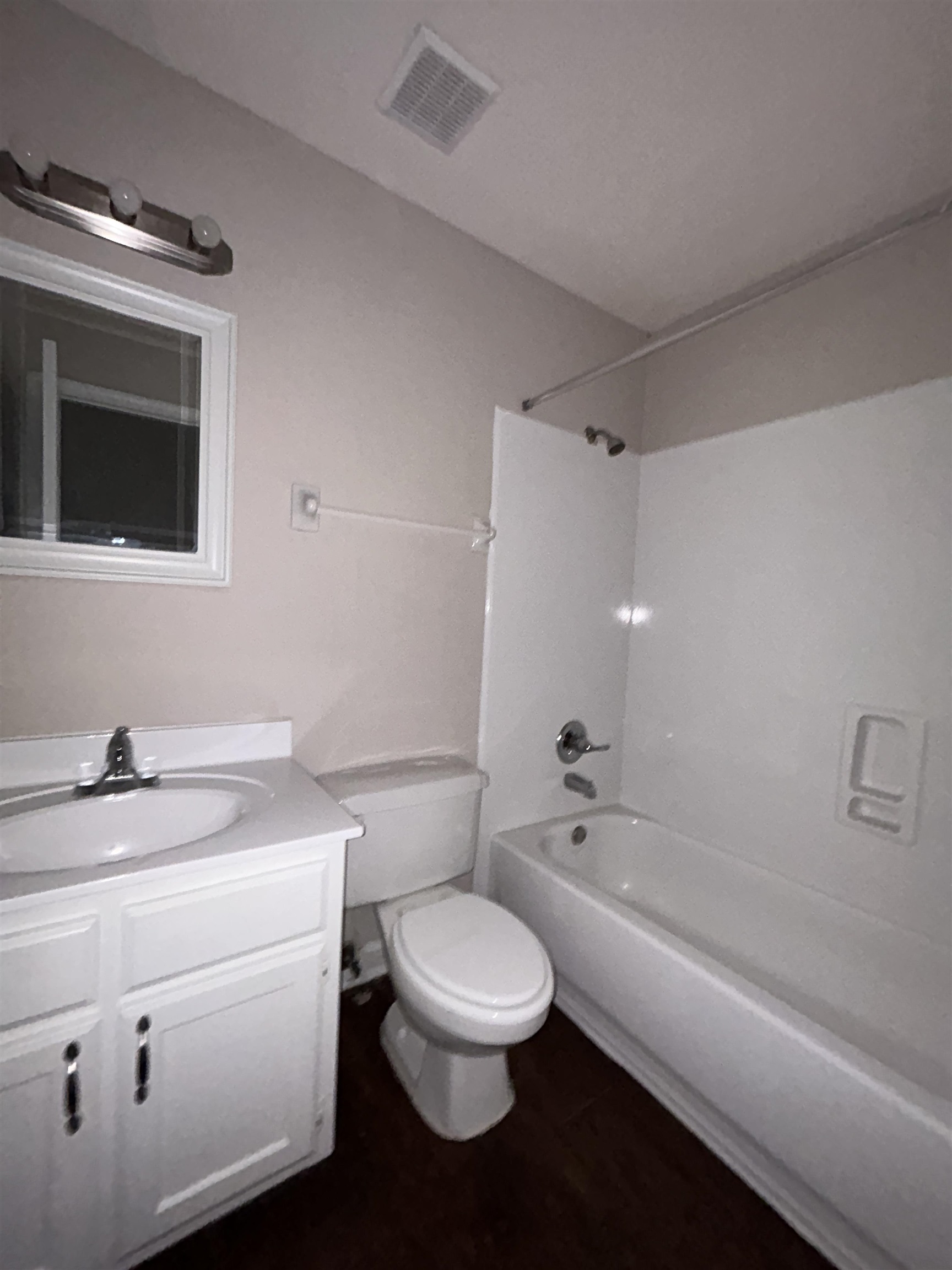 7562 Windsong Dr Property Photo 22