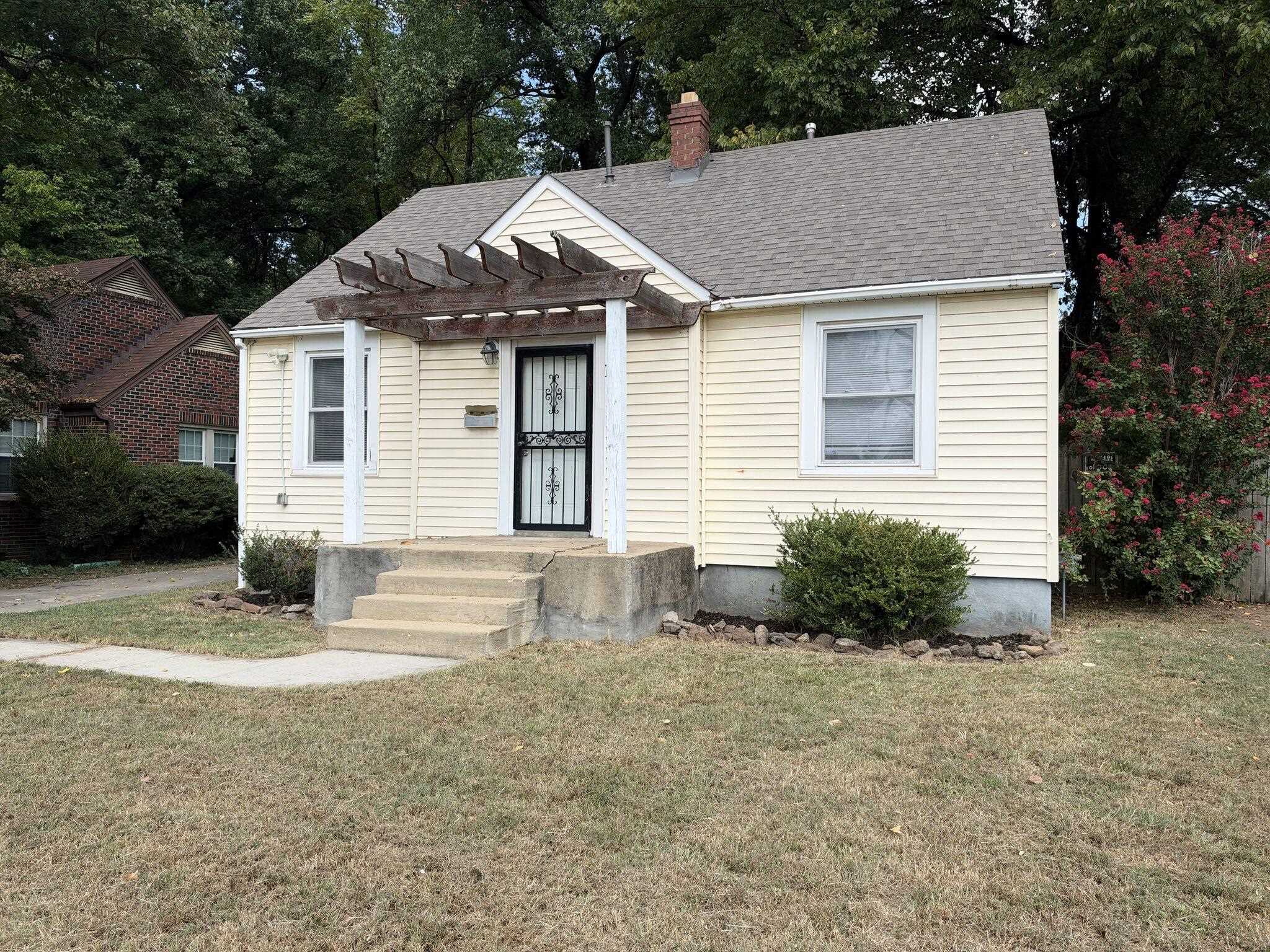 3362 Douglass Ave Property Photo 2
