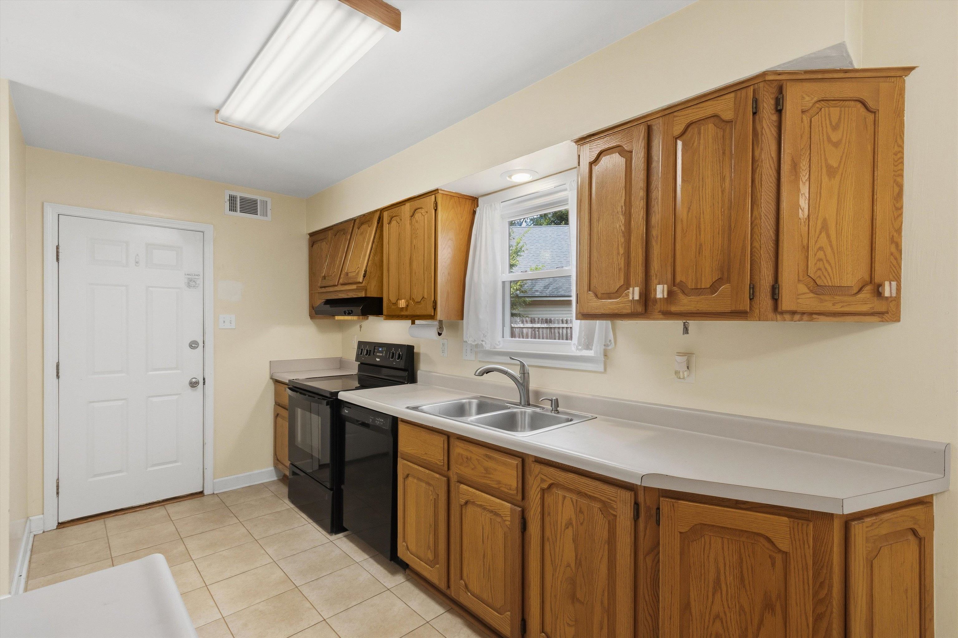 3032 Delvan Cv Property Photo 11