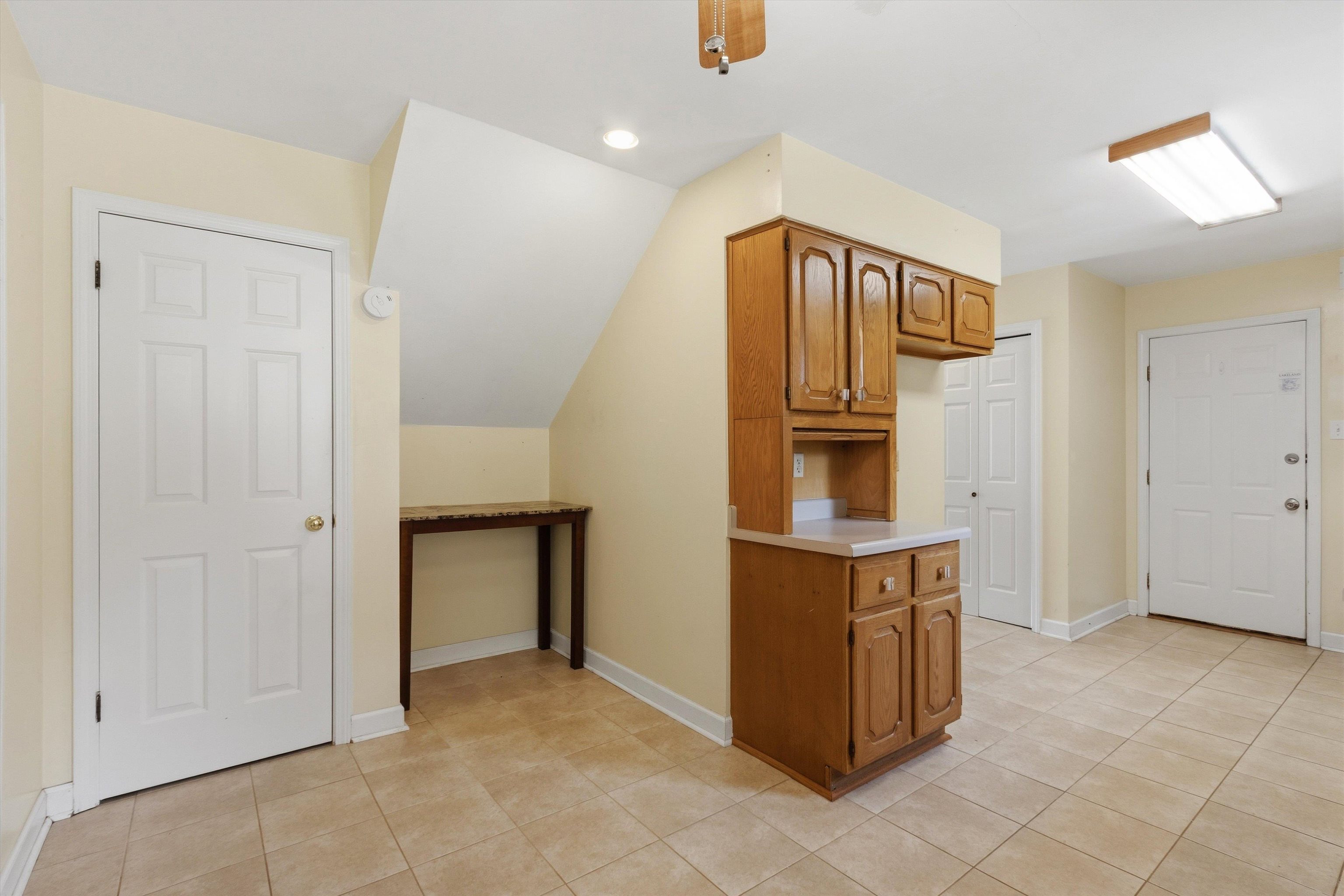 3032 Delvan Cv Property Photo 15