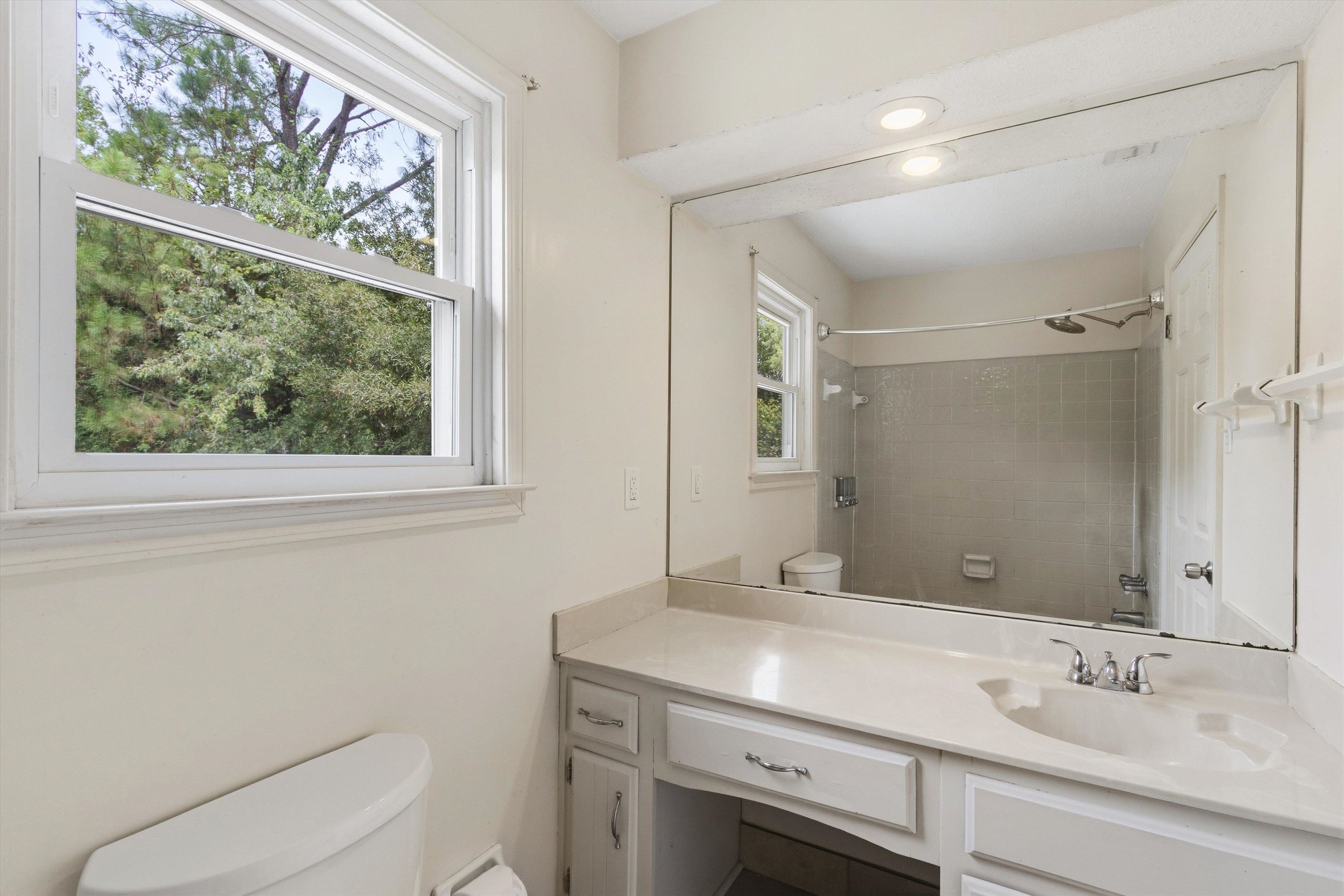 3032 Delvan Cv Property Photo 26