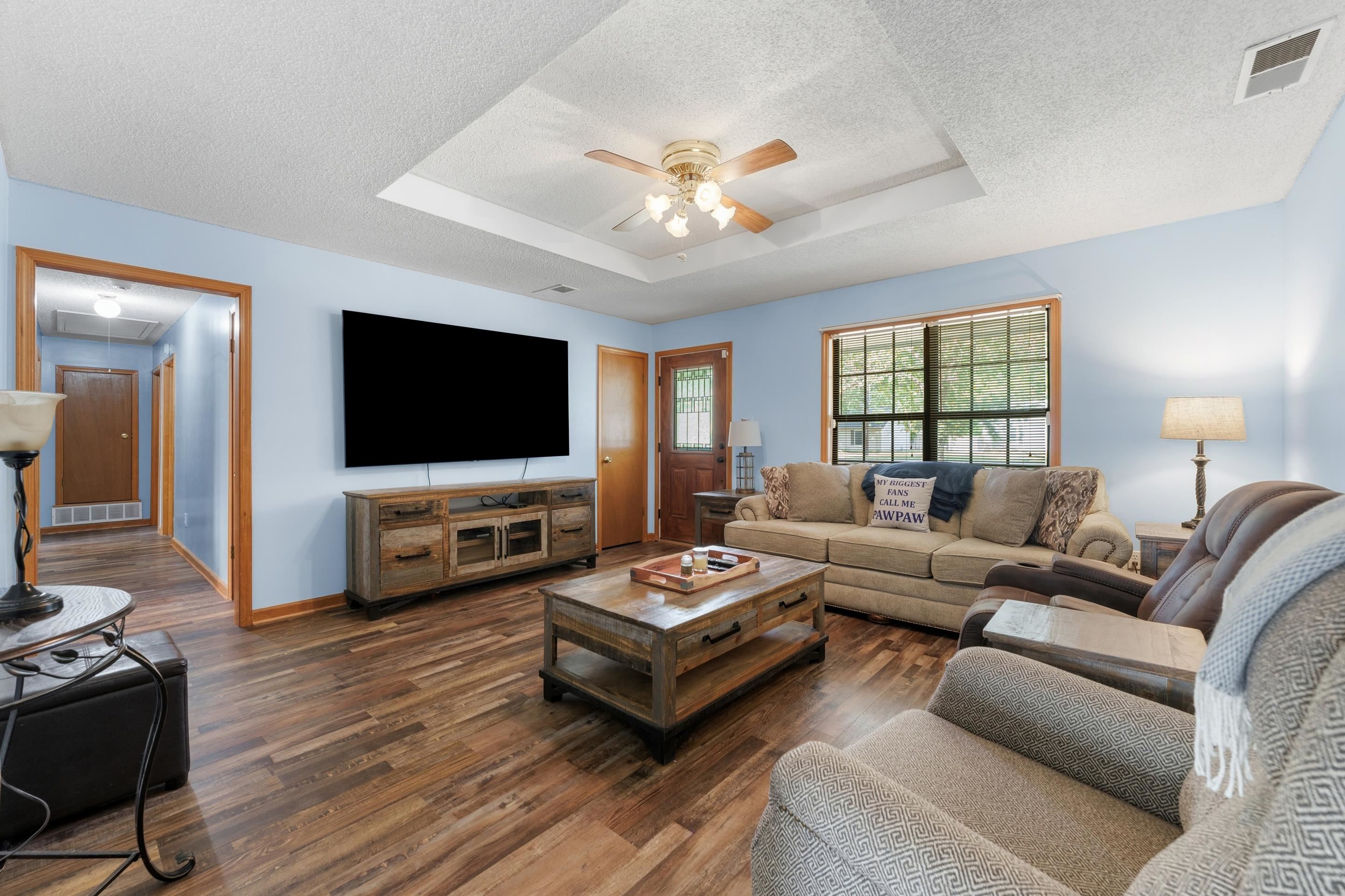 256 Shannon Ln Property Photo 6
