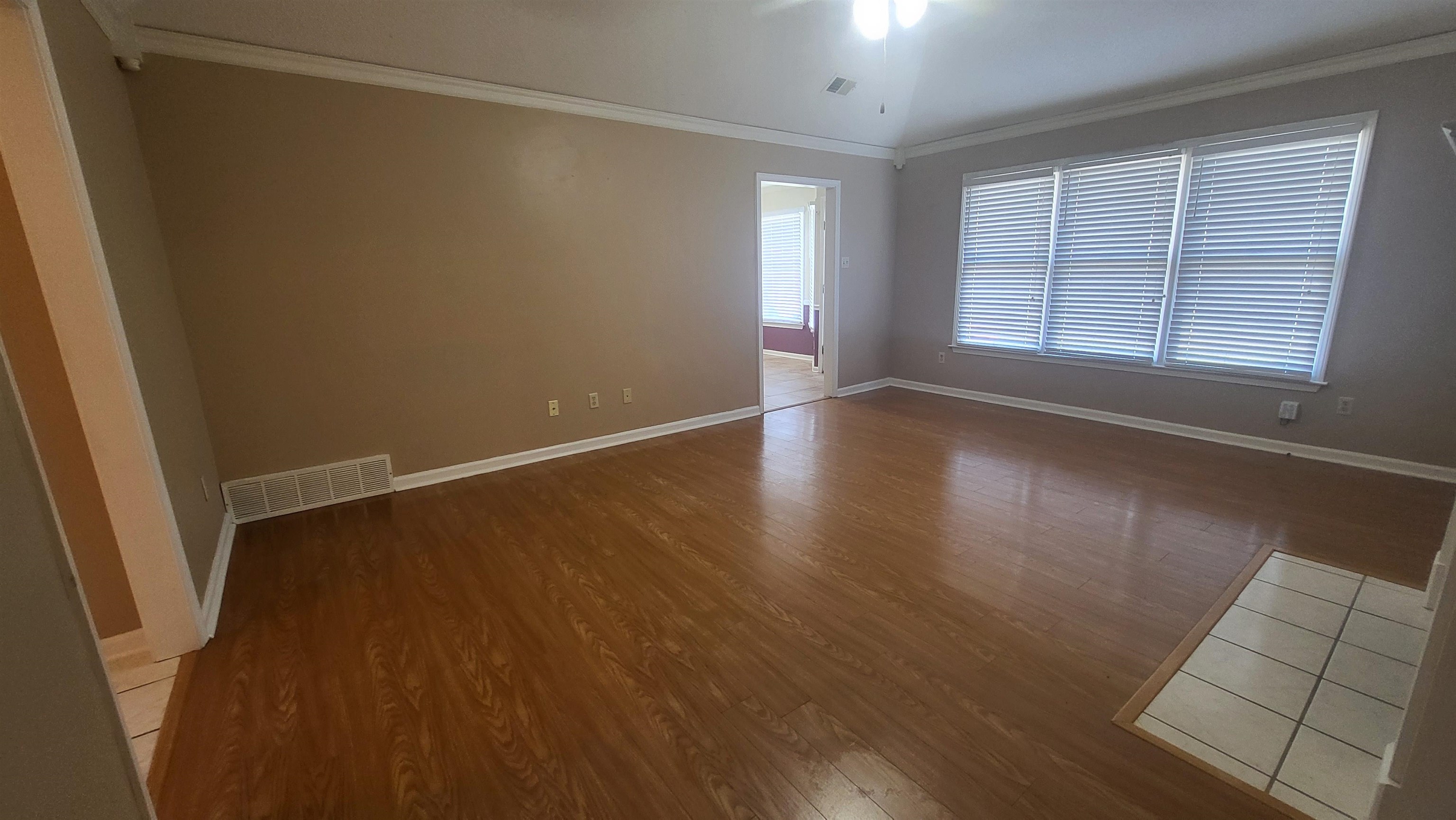 9246 Chalkwell Ave Property Photo 14