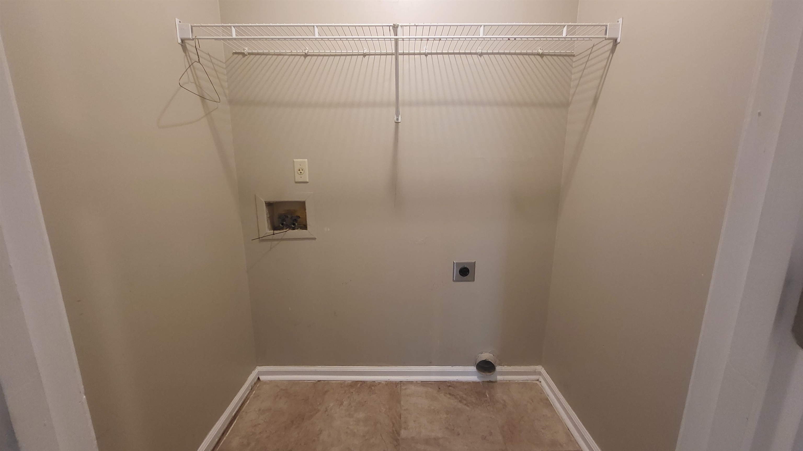 9246 Chalkwell Ave Property Photo 16