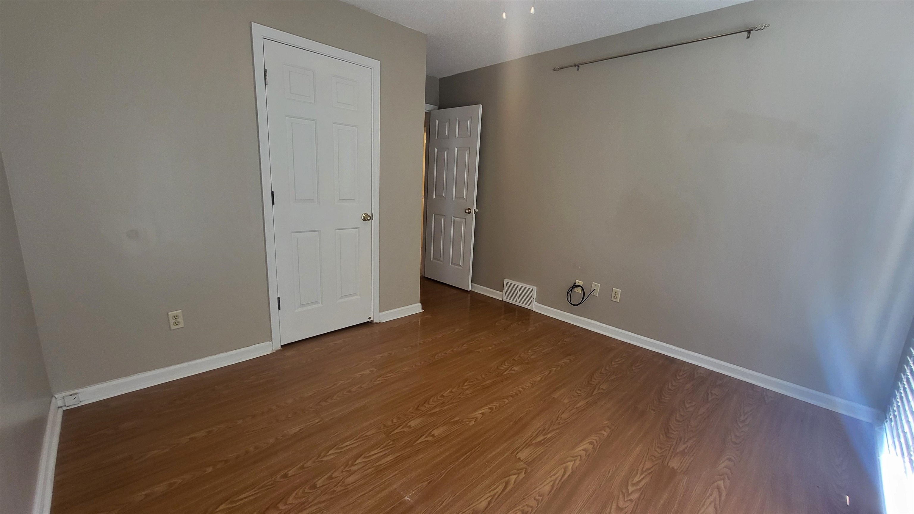 9246 Chalkwell Ave Property Photo 18