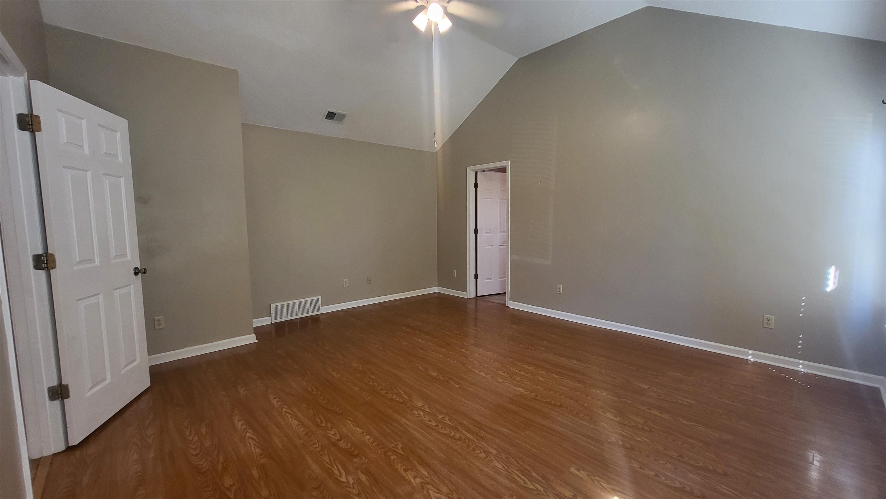 9246 Chalkwell Ave Property Photo 22