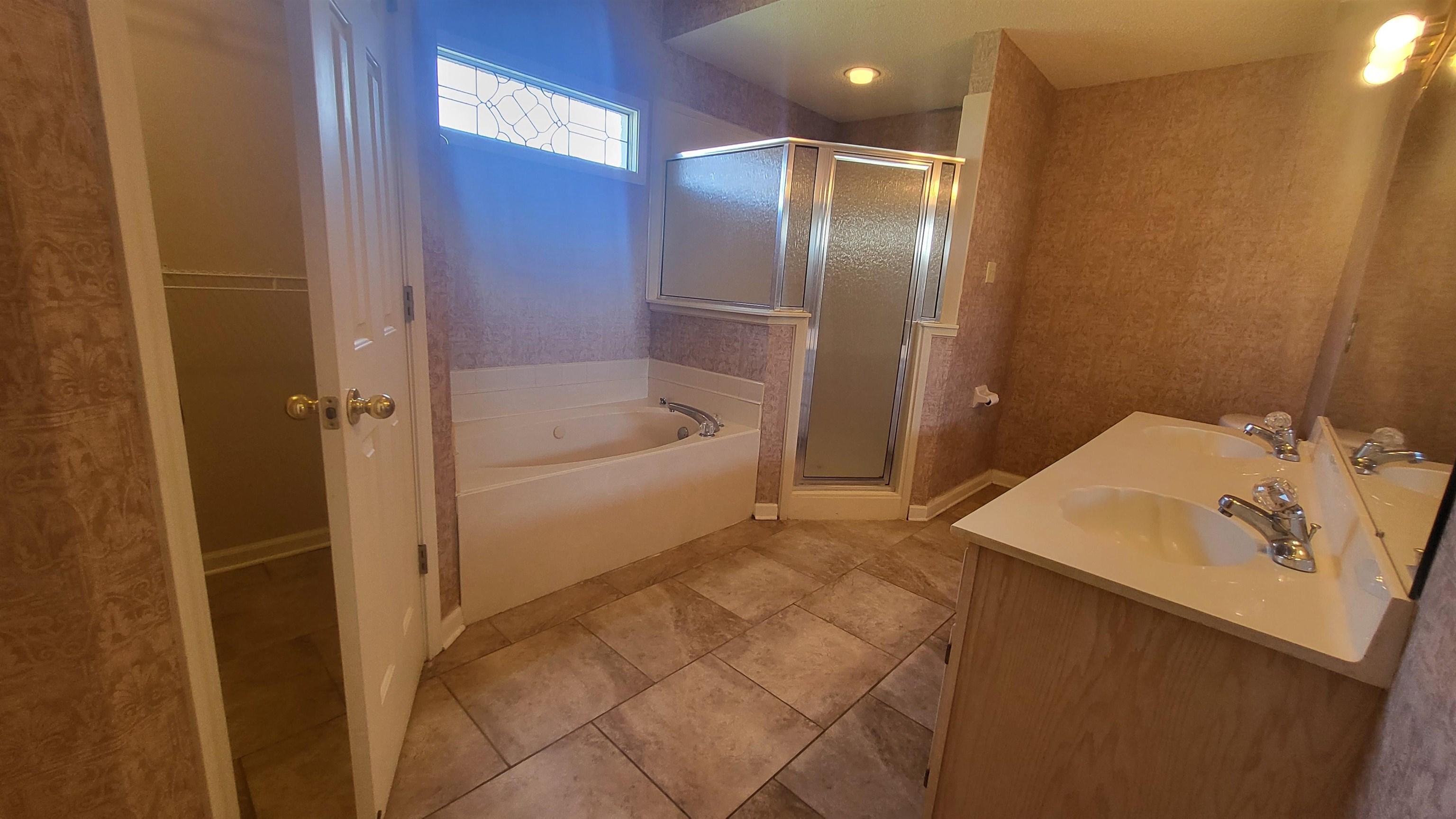 9246 Chalkwell Ave Property Photo 24