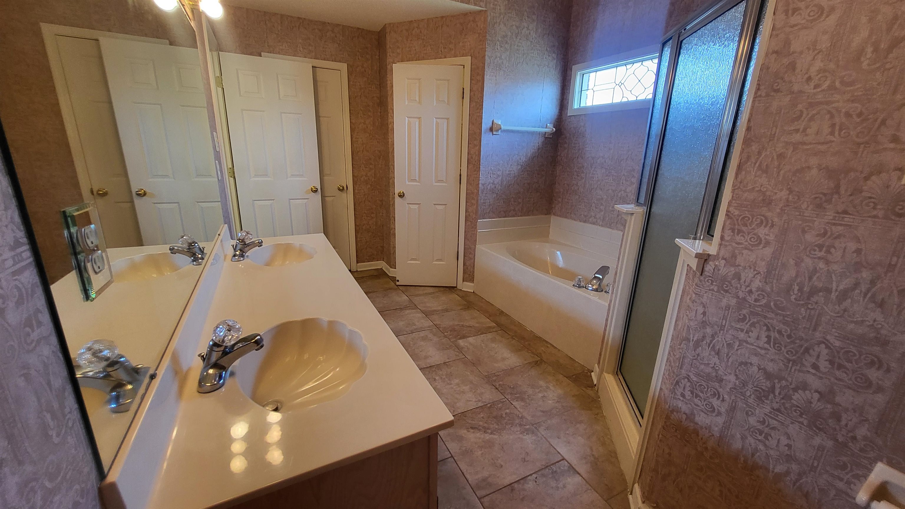 9246 Chalkwell Ave Property Photo 26