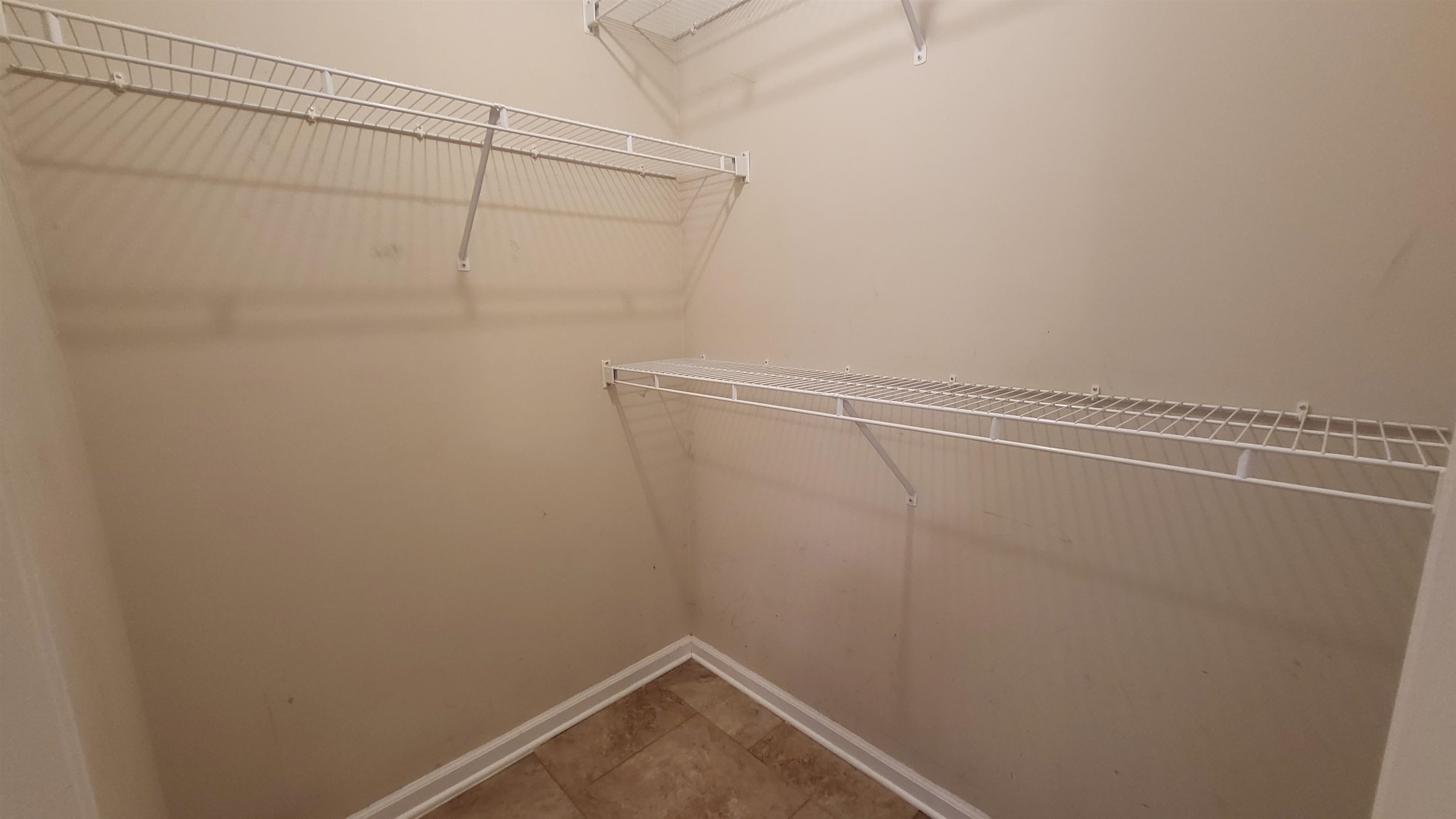 9246 Chalkwell Ave Property Photo 27