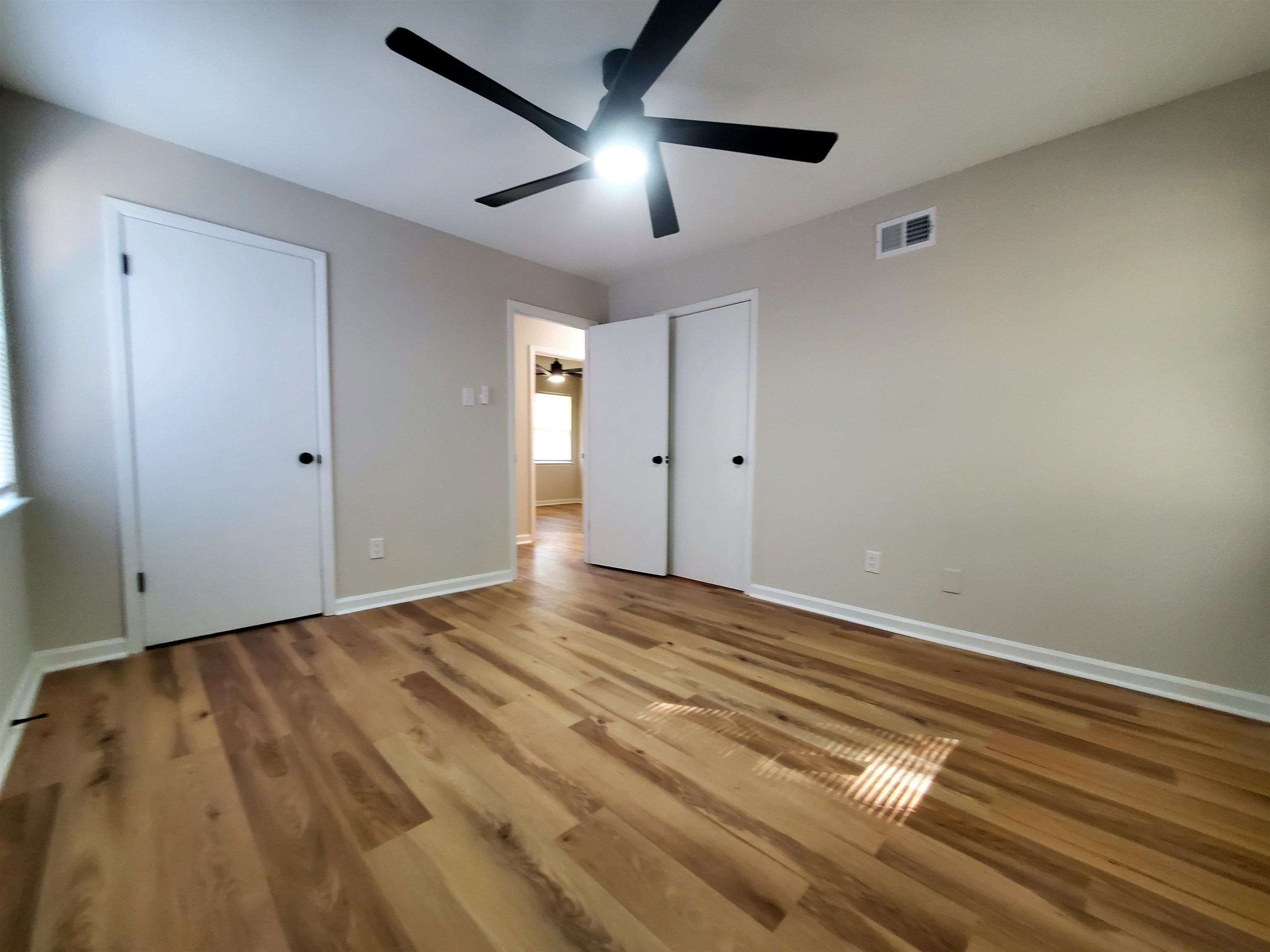 4043 Mossville St Property Photo 26