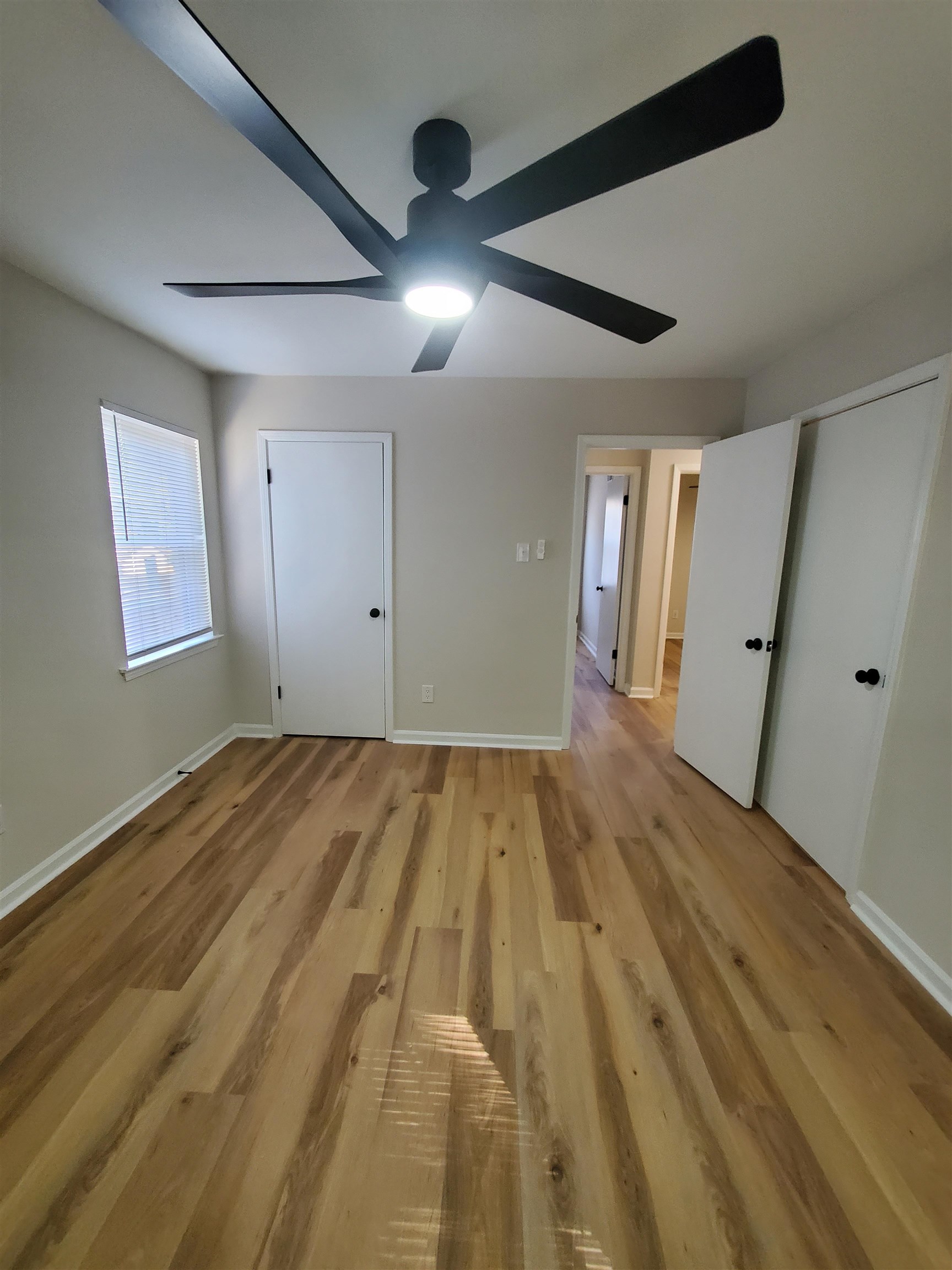 4043 Mossville St Property Photo 29