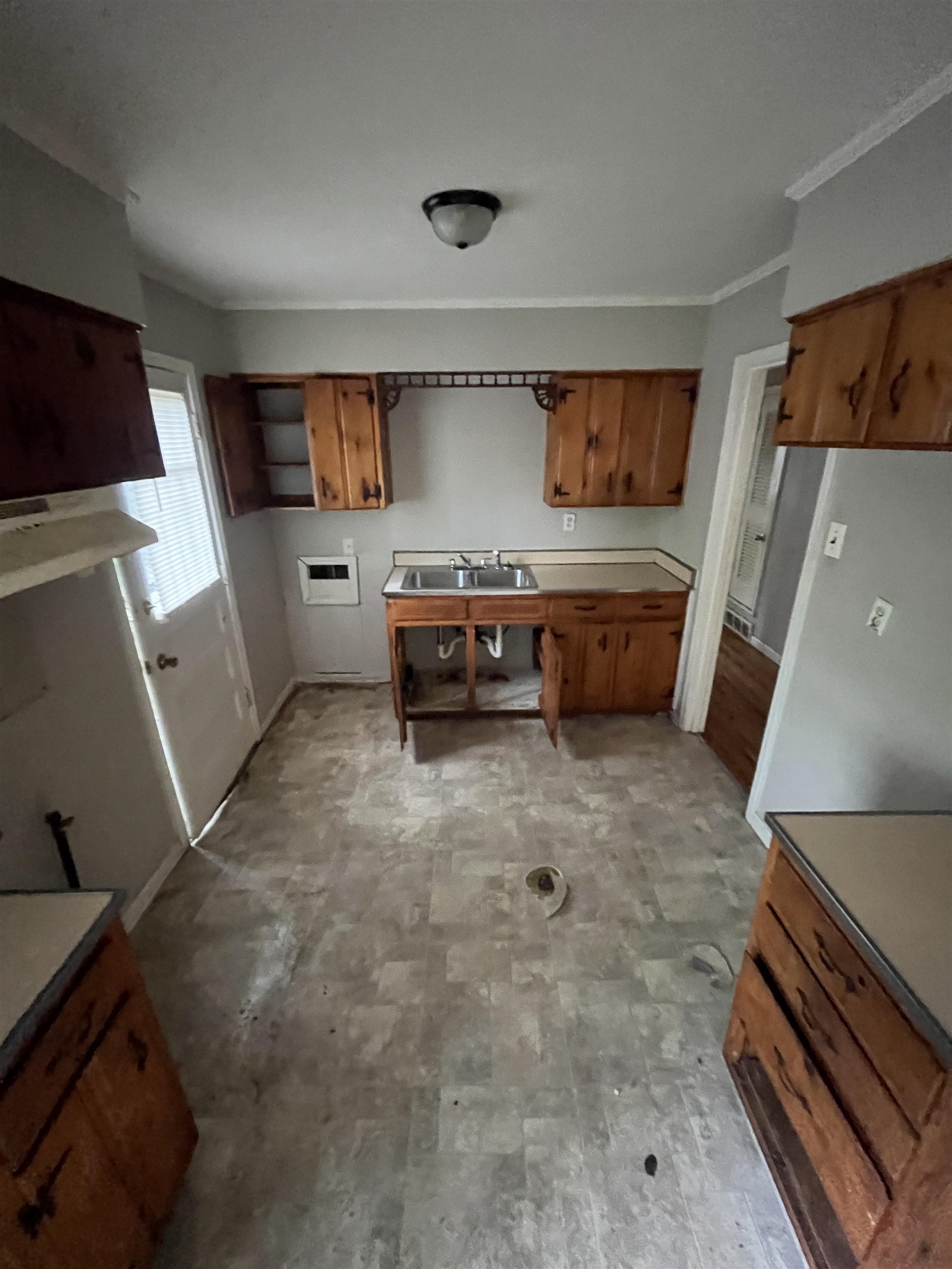 3739 Wickcliff Ln Property Photo 5