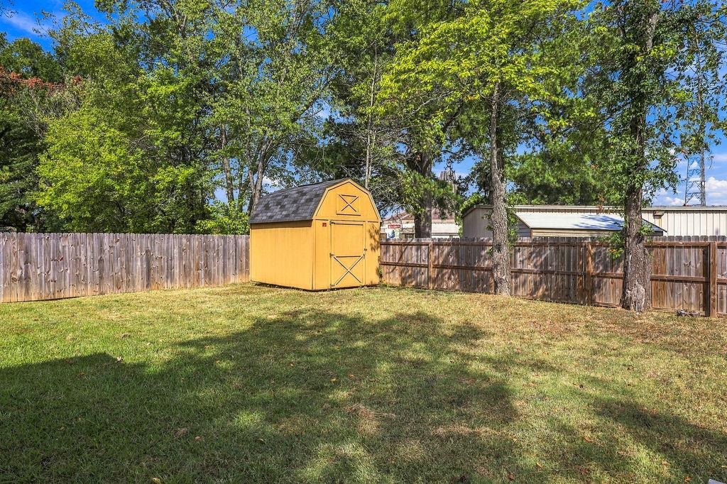 6674 Reindeer Ave Property Photo 6