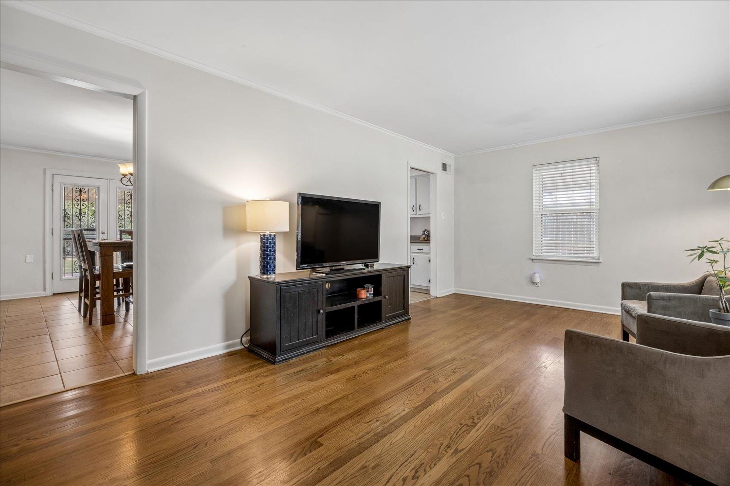 5471 Murff Ave Property Photo 2