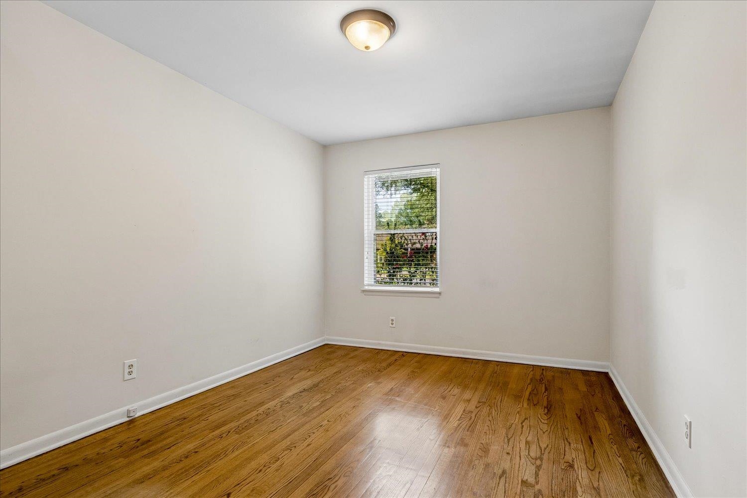 5471 Murff Ave Property Photo 17