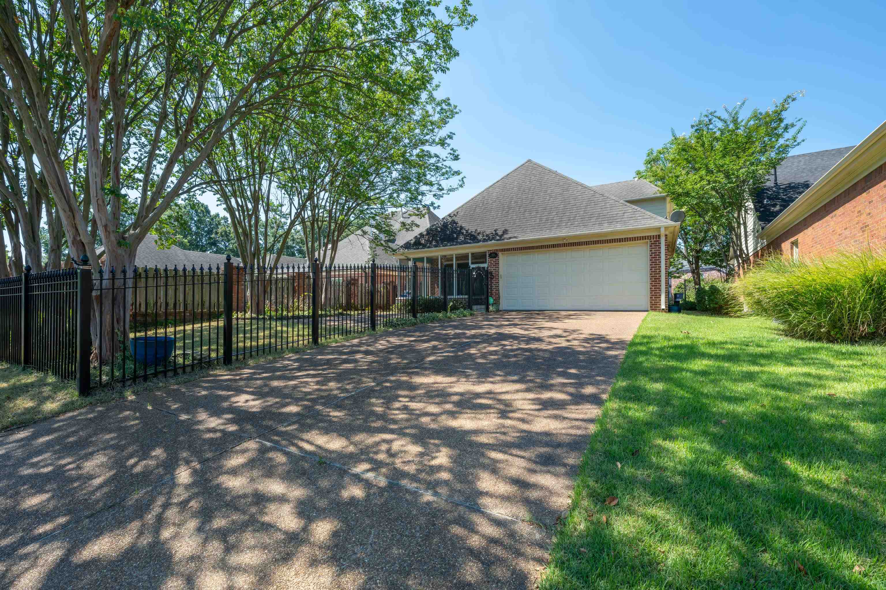 1524 Wolf Bend Rd Property Photo 40