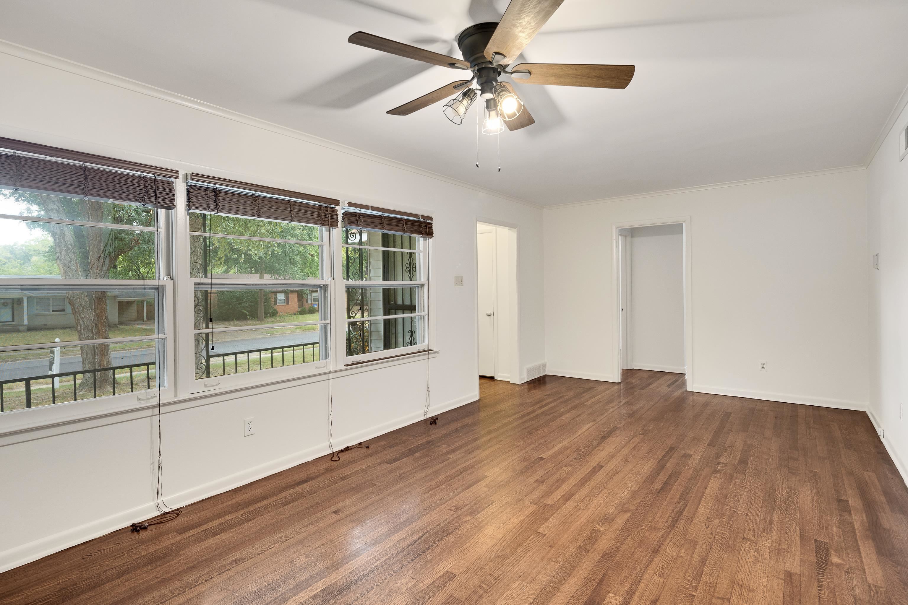 5281 Laurie Ln Property Photo 9
