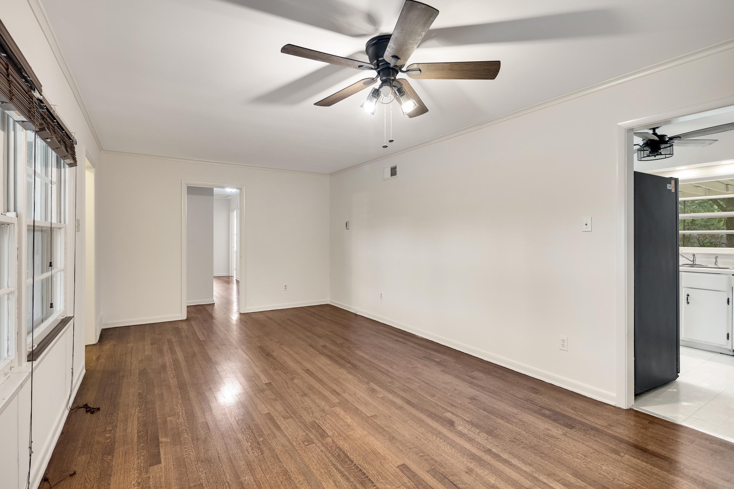 5281 Laurie Ln Property Photo 10