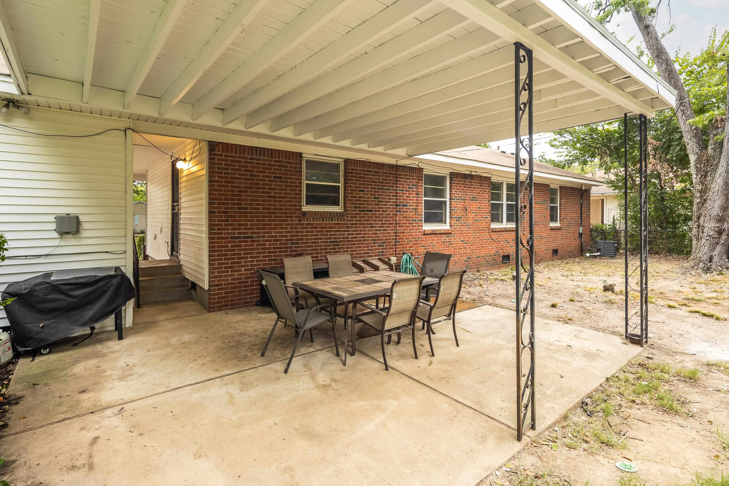 5281 Laurie Ln Property Photo 34