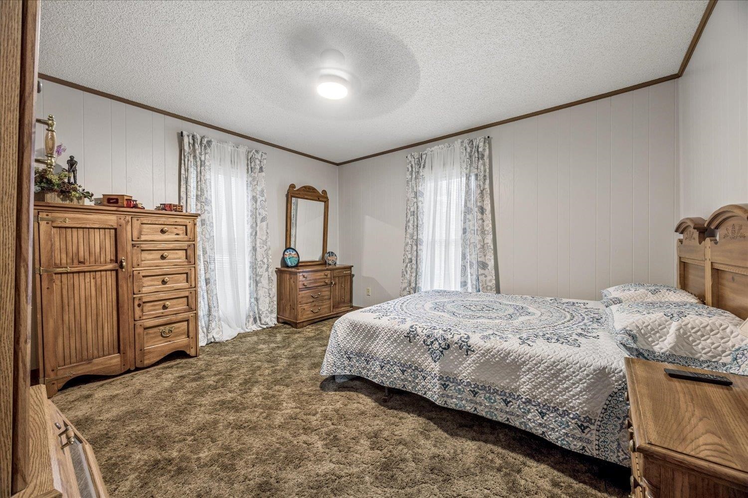 341 Ray Ln Property Photo 16
