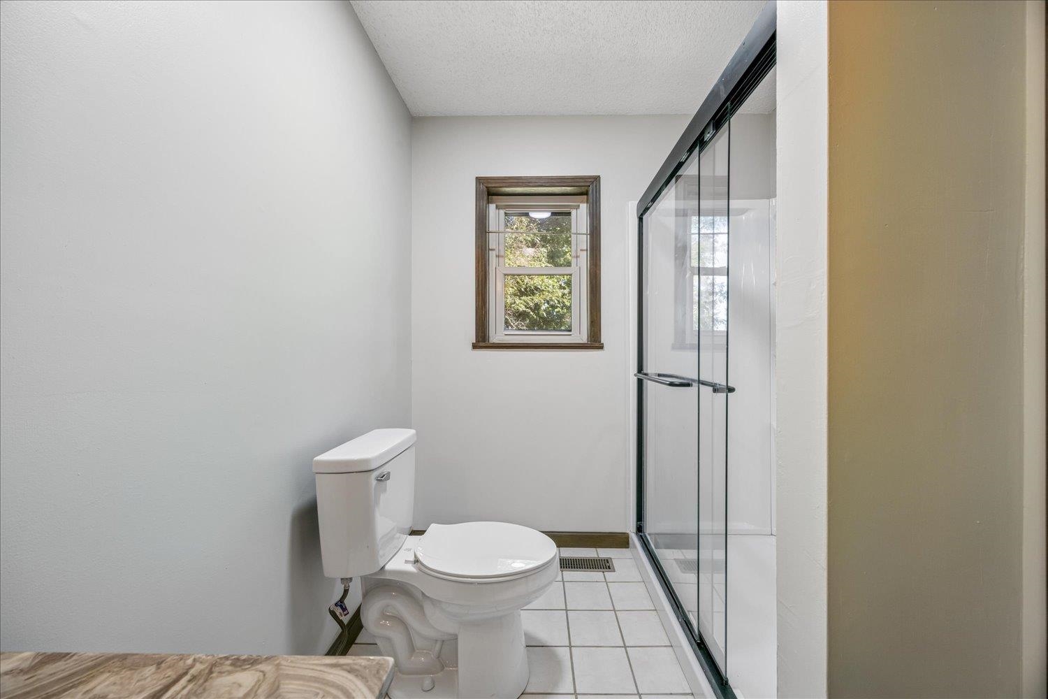 341 Ray Ln Property Photo 18