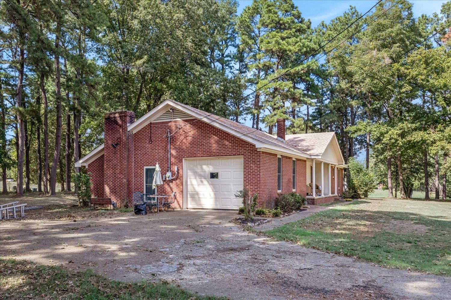 341 Ray Ln Property Photo 25