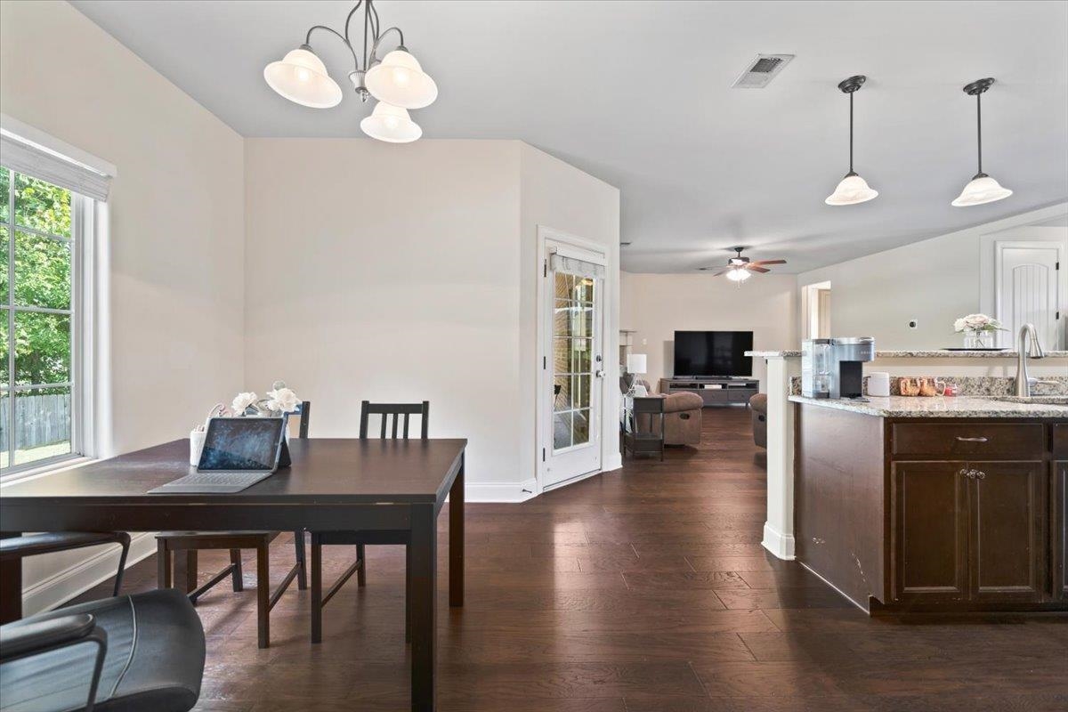 6150 Carebi Way Property Photo 14