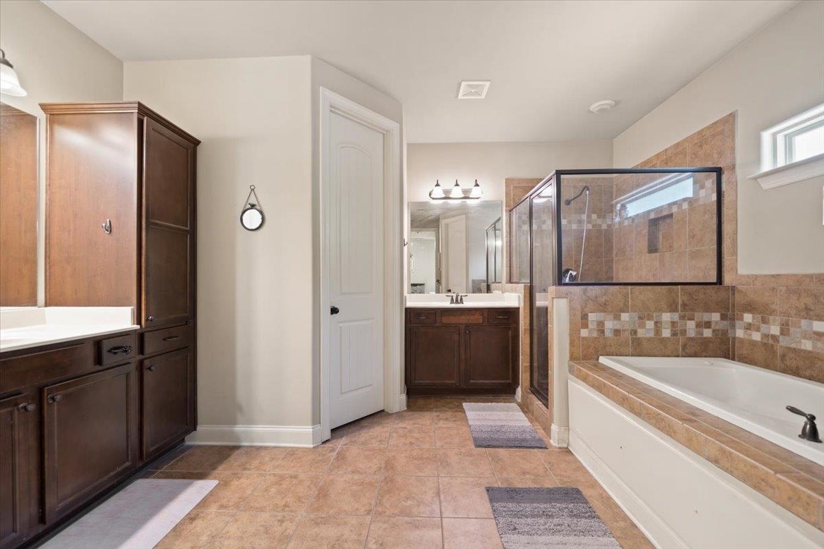 6150 Carebi Way Property Photo 17