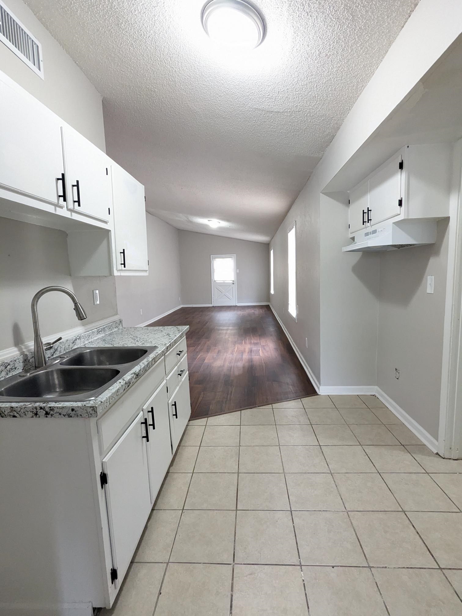 3479 Pine Ridge Ln Property Photo 6