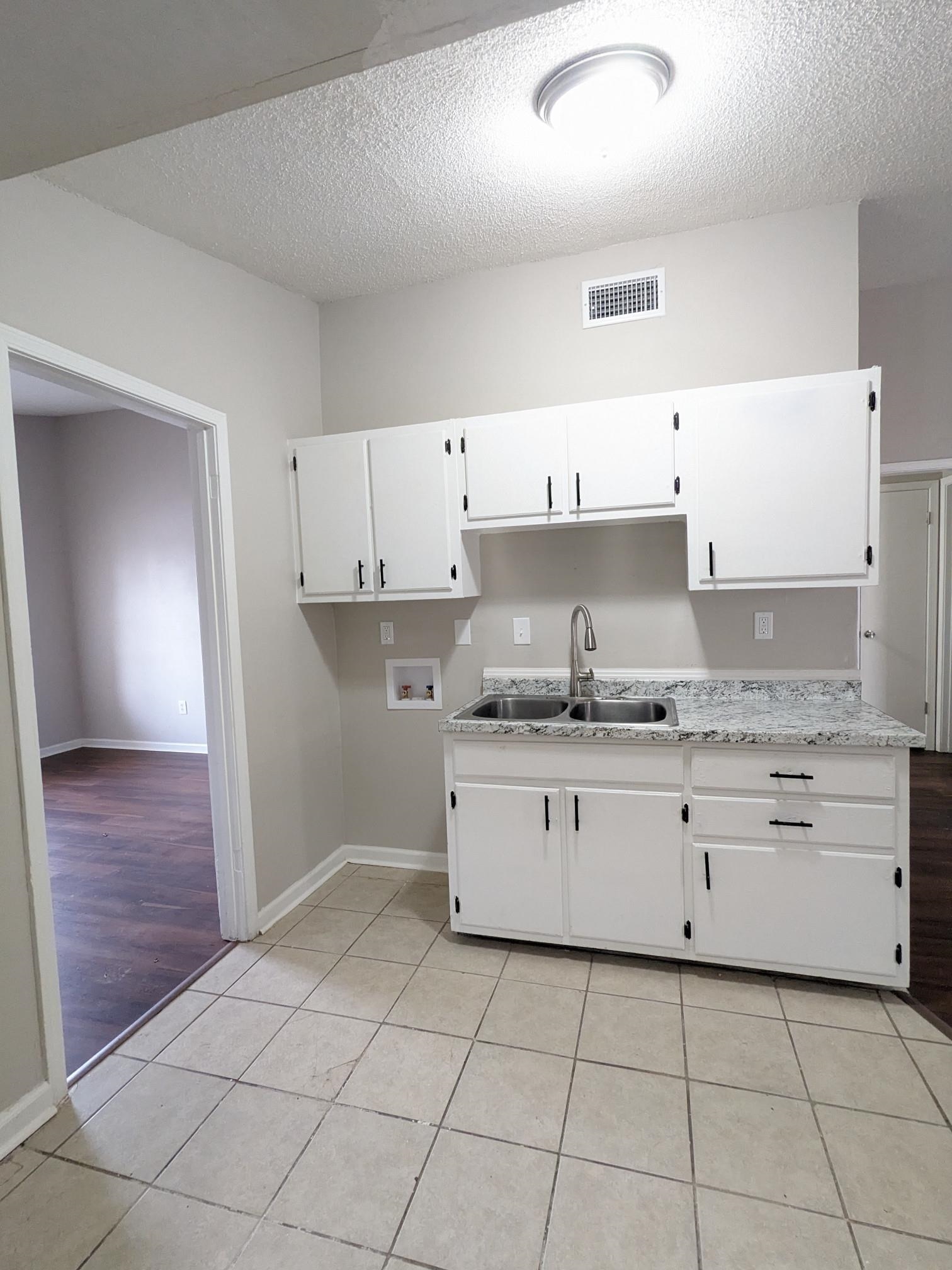 3479 Pine Ridge Ln Property Photo 7