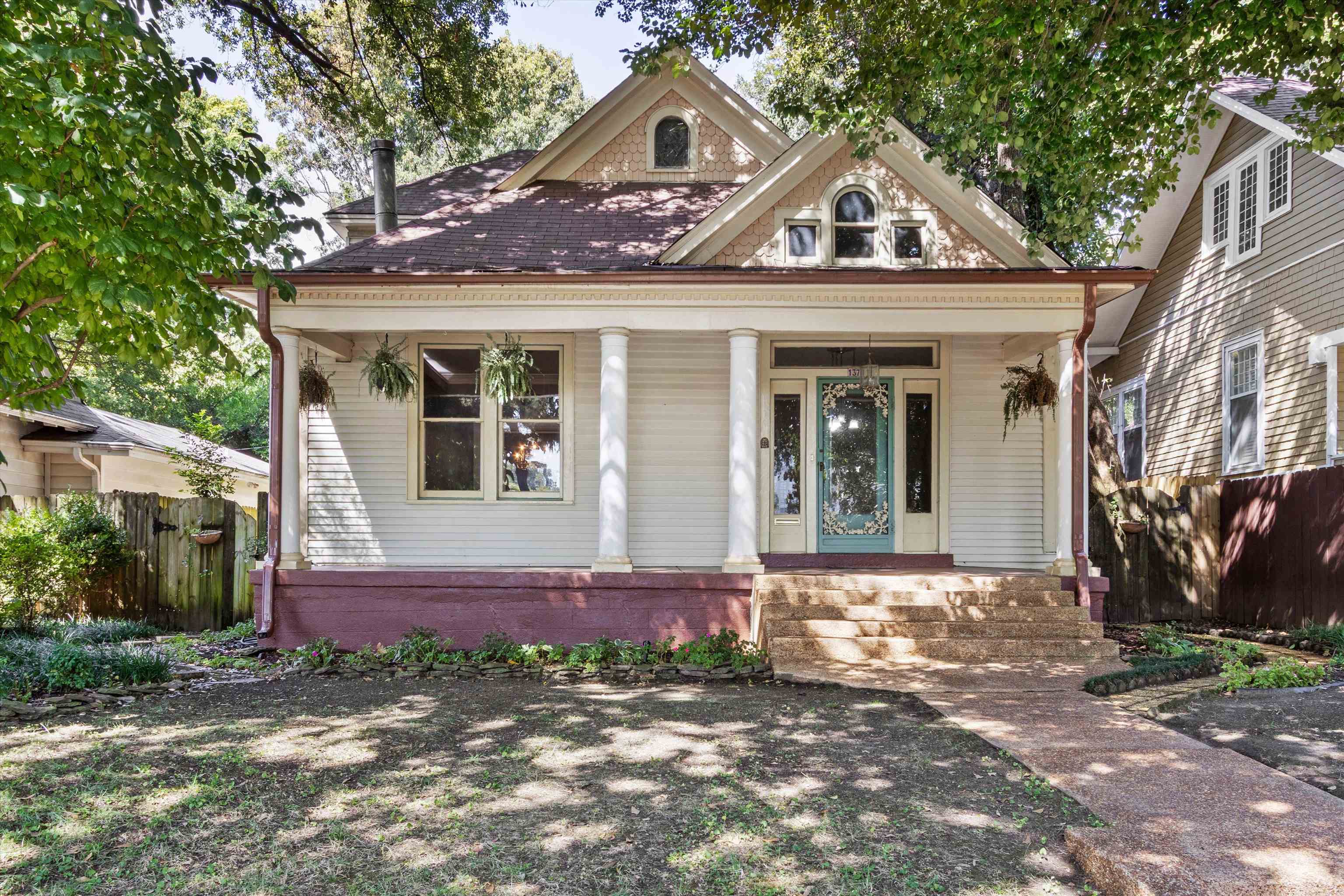 1378 Goodbar Ave Property Photo 1
